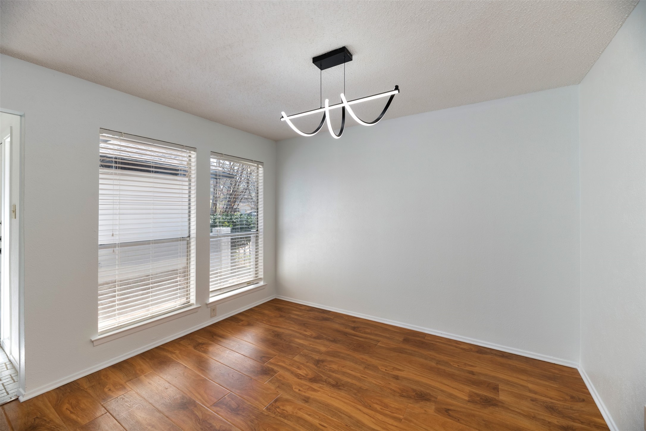 5603 Fireside Drive Arlington TX 76016