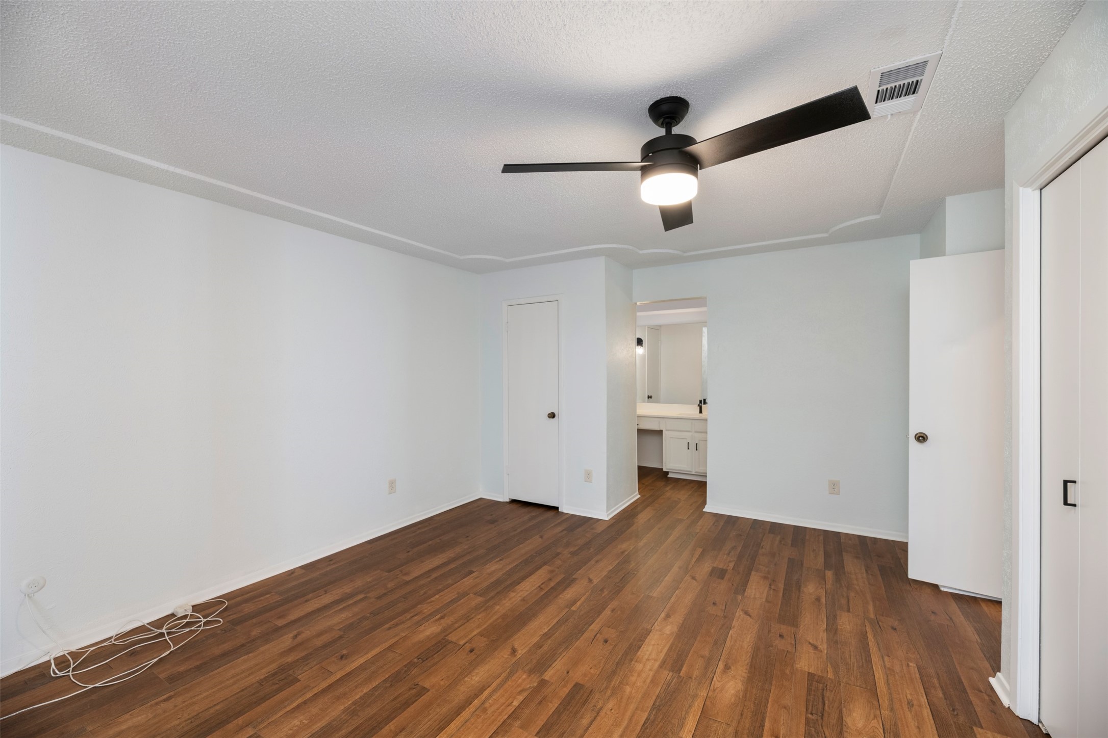 5603 Fireside Drive Arlington TX 76016