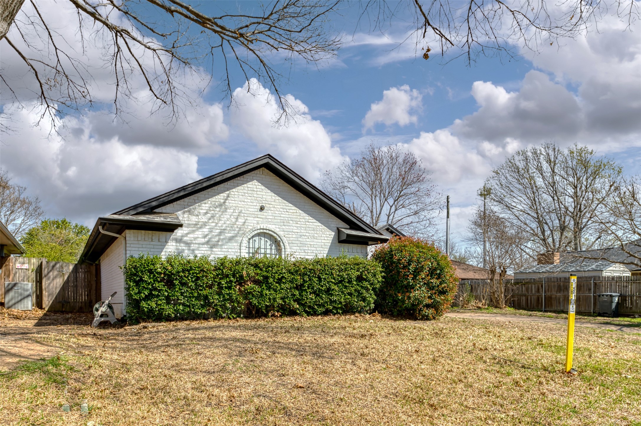 5603 Fireside Drive Arlington TX 76016