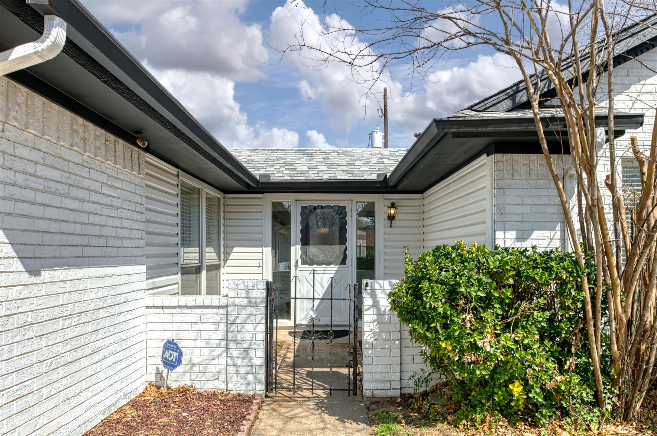 5603 Fireside Drive Arlington TX 76016