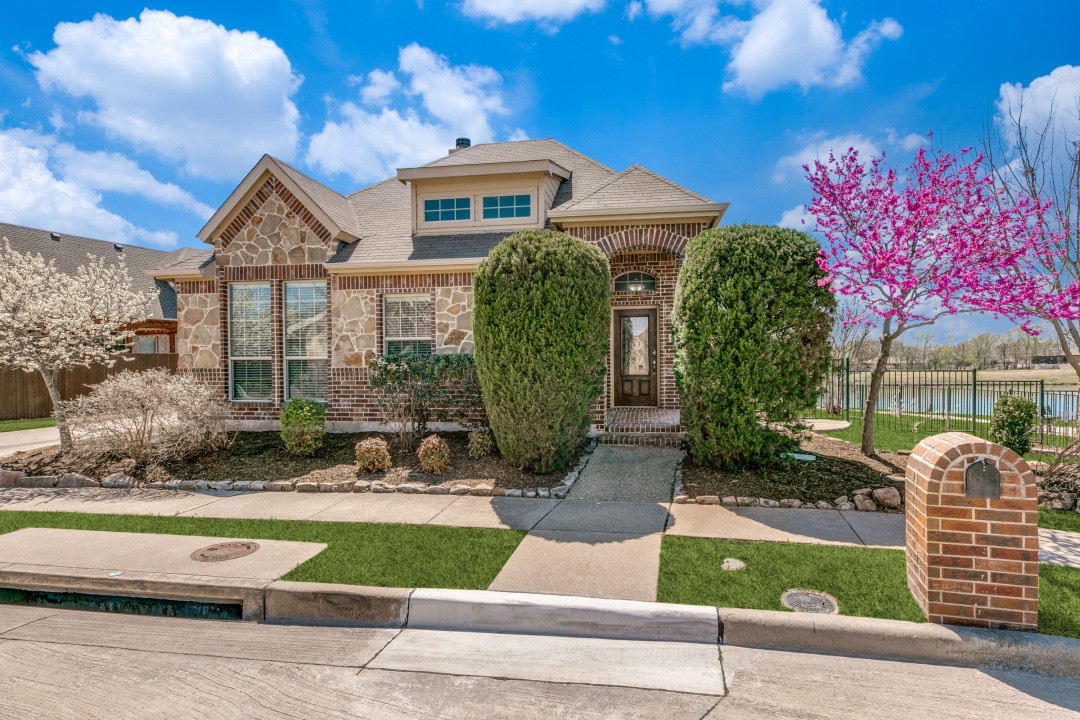 1802 Sanderlain Lane Allen TX 75002