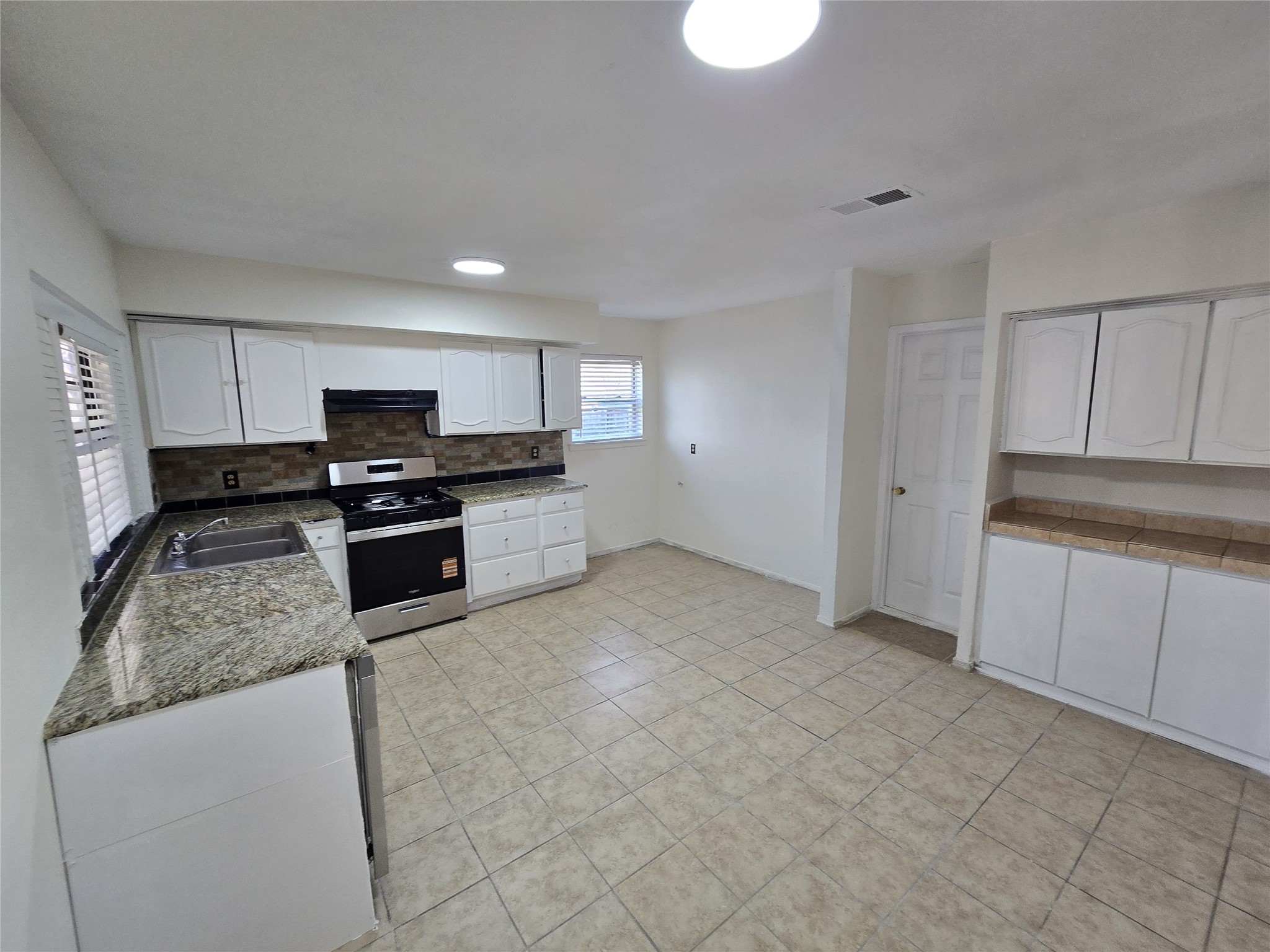 3304 Crestforest Circle Plano TX 75074