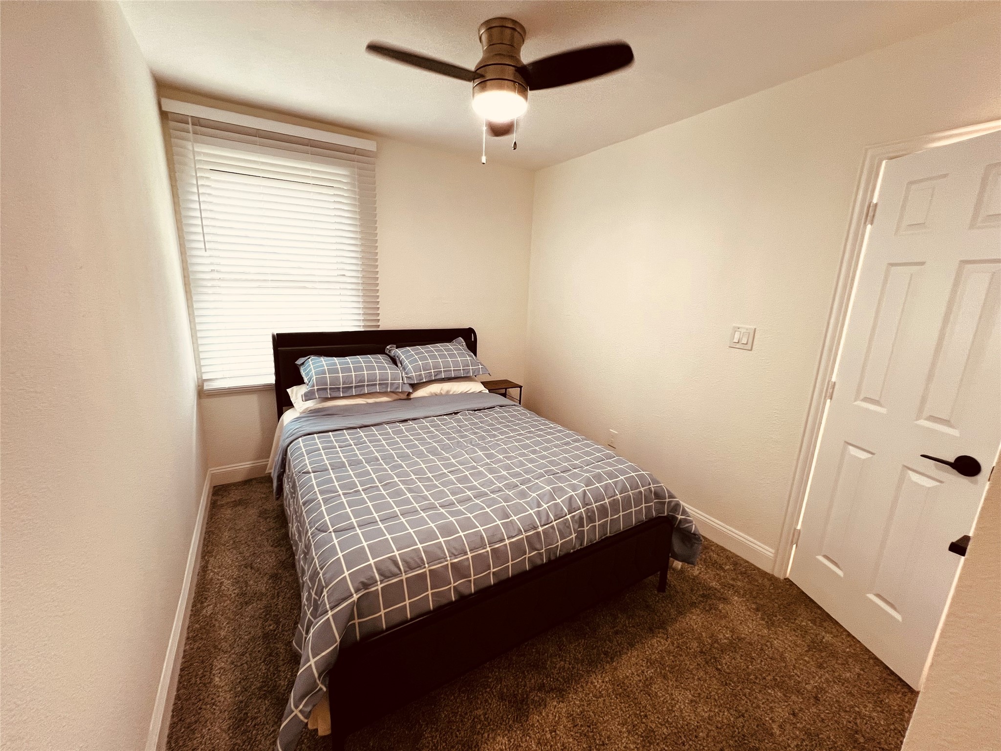 2859 W Brooklyn Avenue Dallas TX 75211