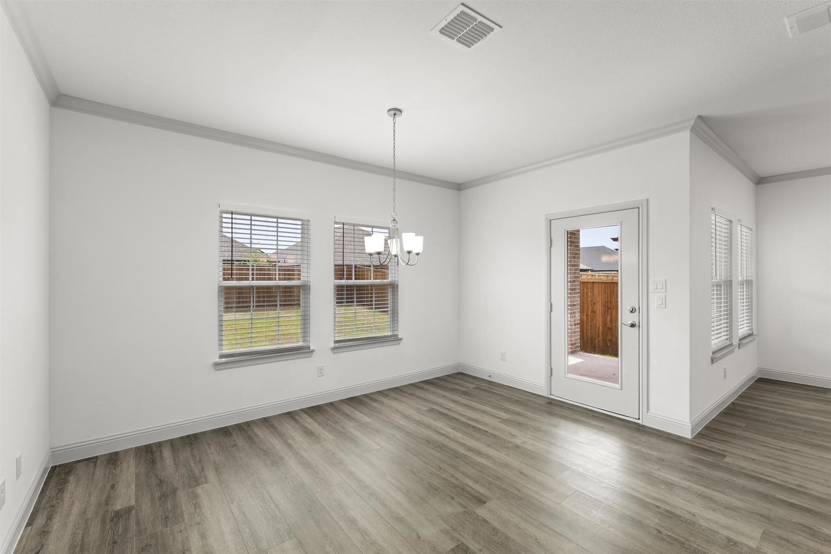544 Oak Creek Drive Lavon TX 75166
