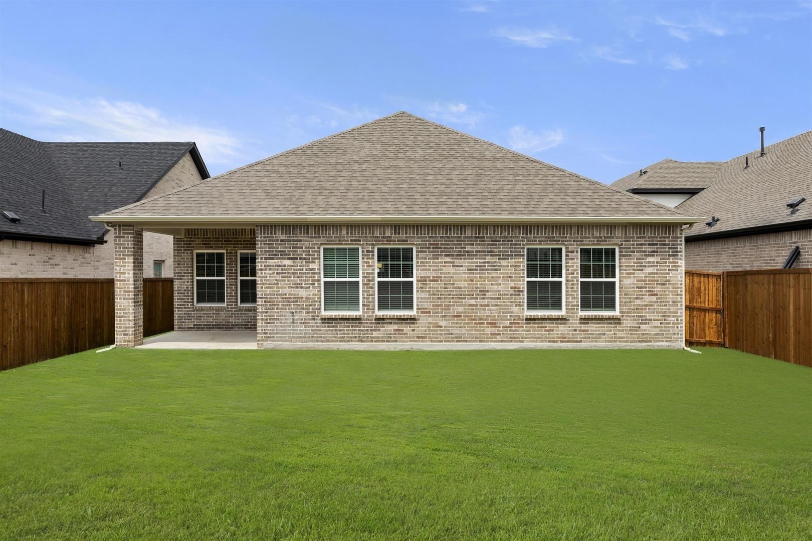 544 Oak Creek Drive Lavon TX 75166