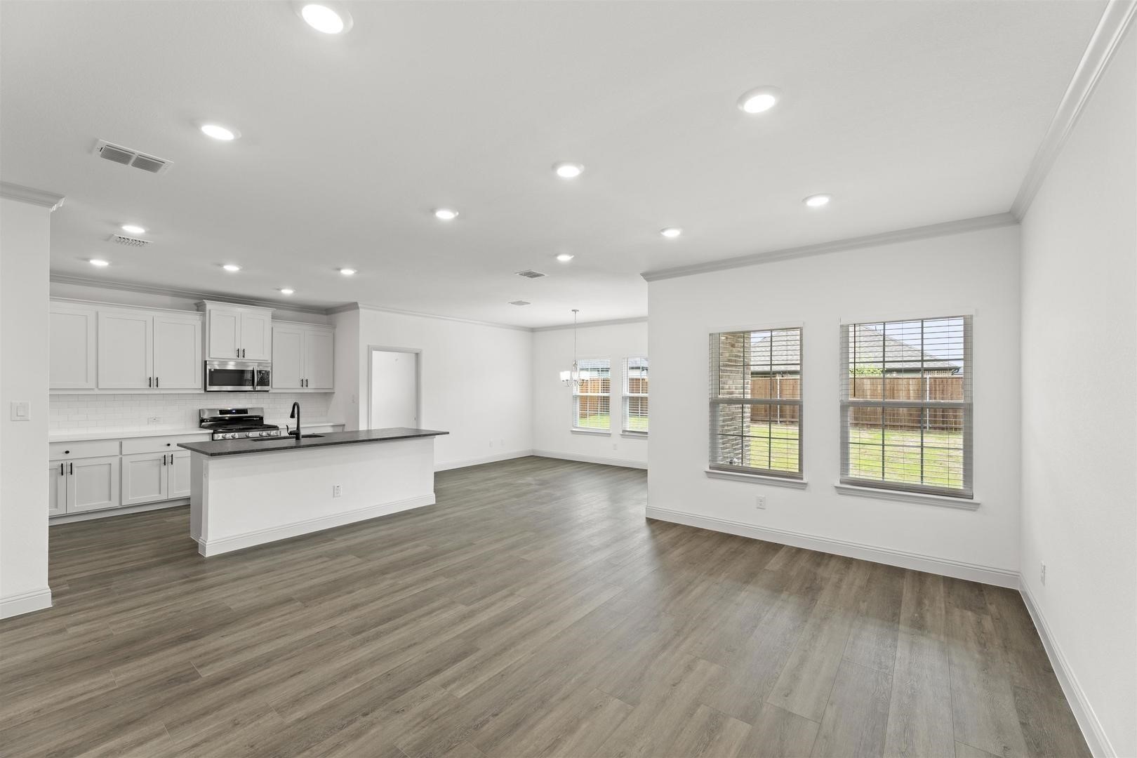 544 Oak Creek Drive Lavon TX 75166