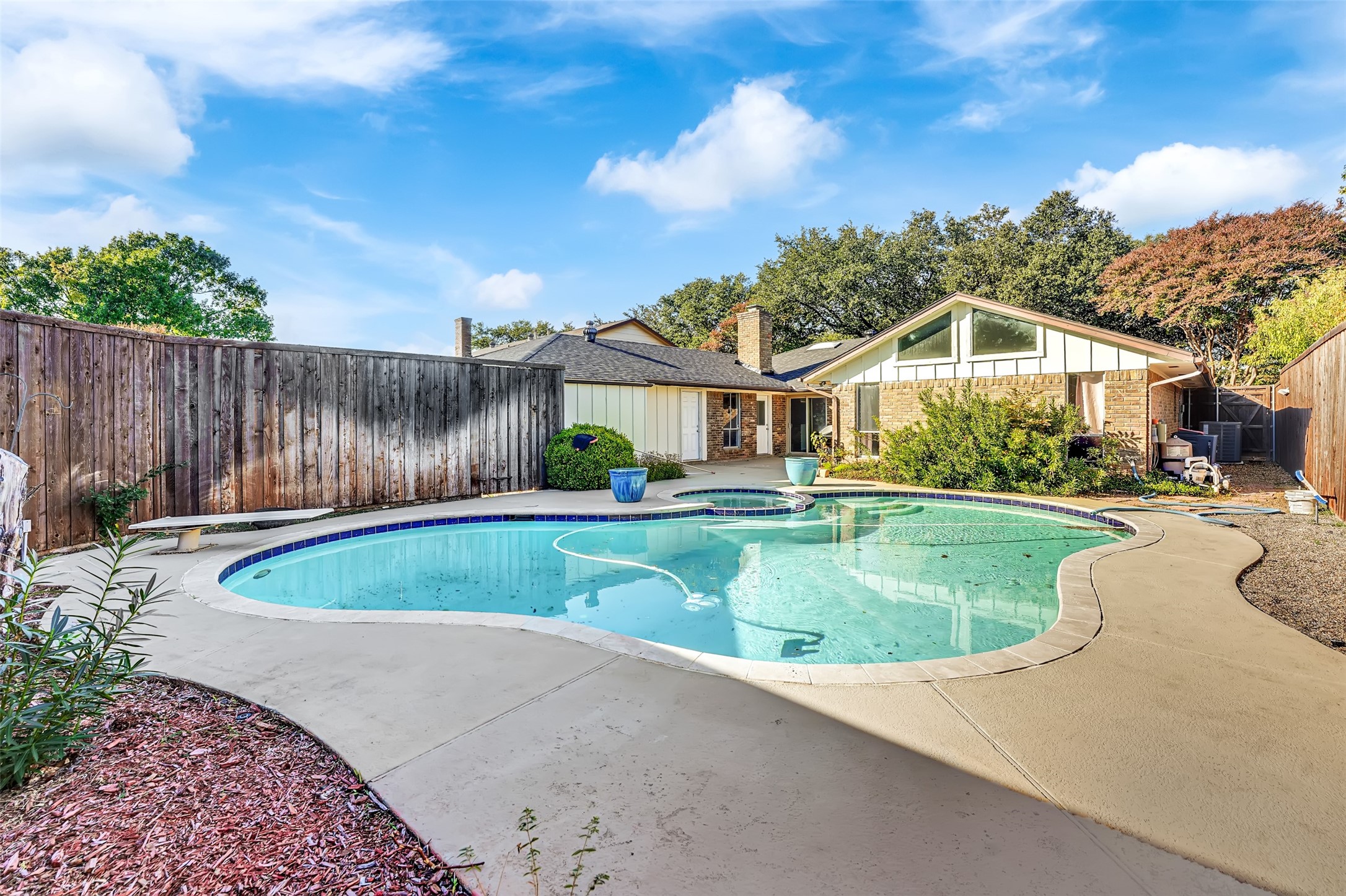 10212 Panther Ridge Trail Dallas TX 75243