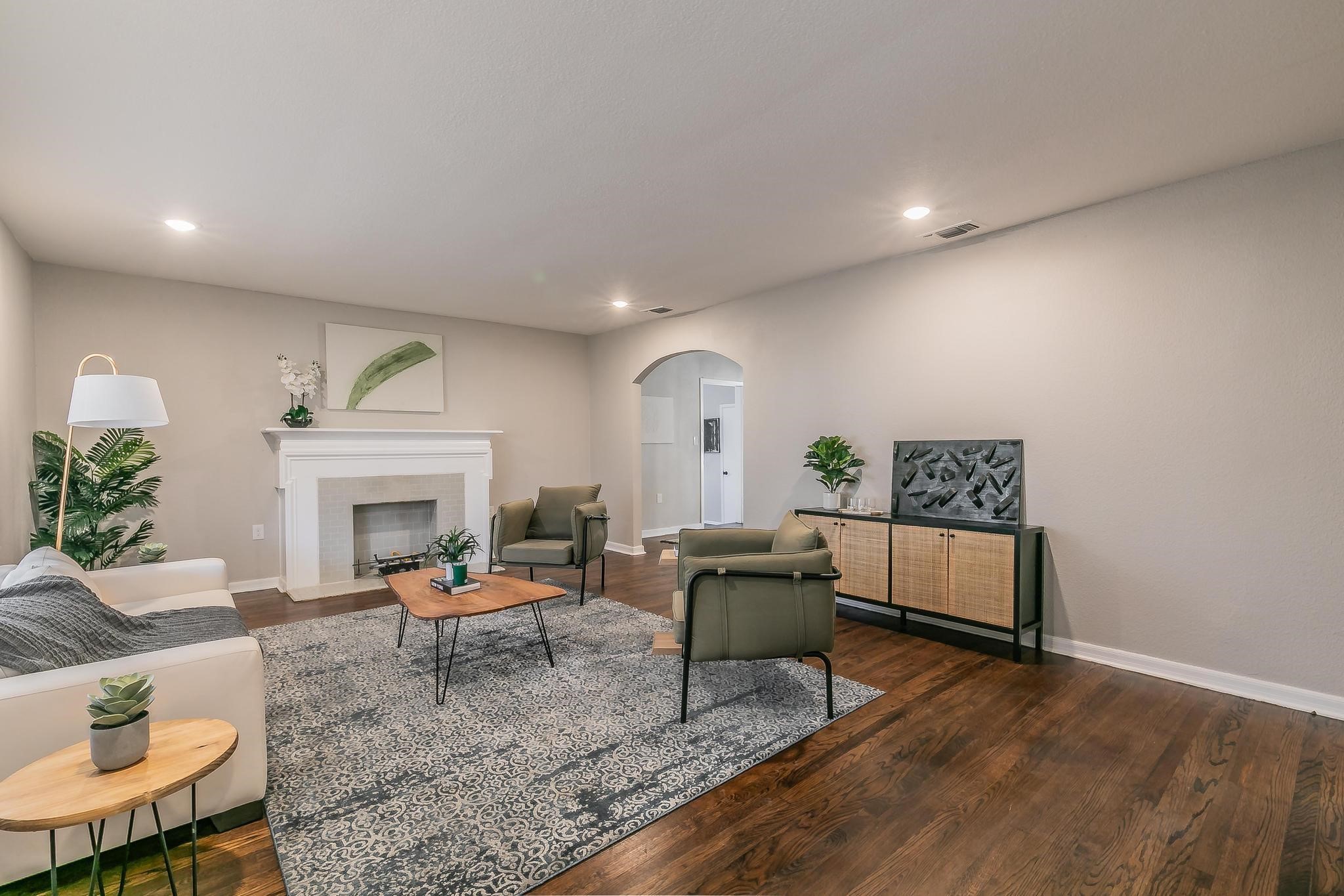 405 S Brazos Street Weatherford TX 76086