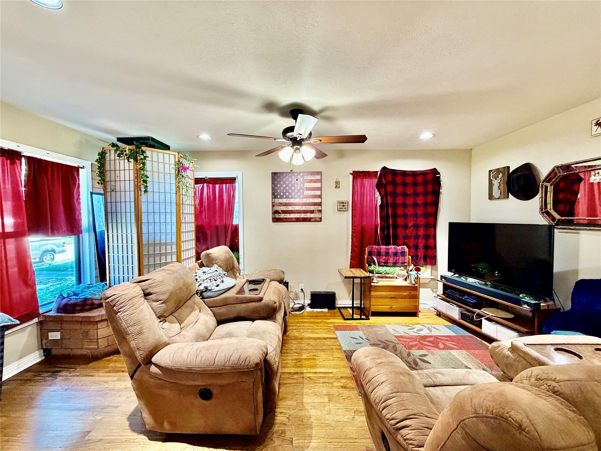701 W Mulberry Street Denton TX 76201