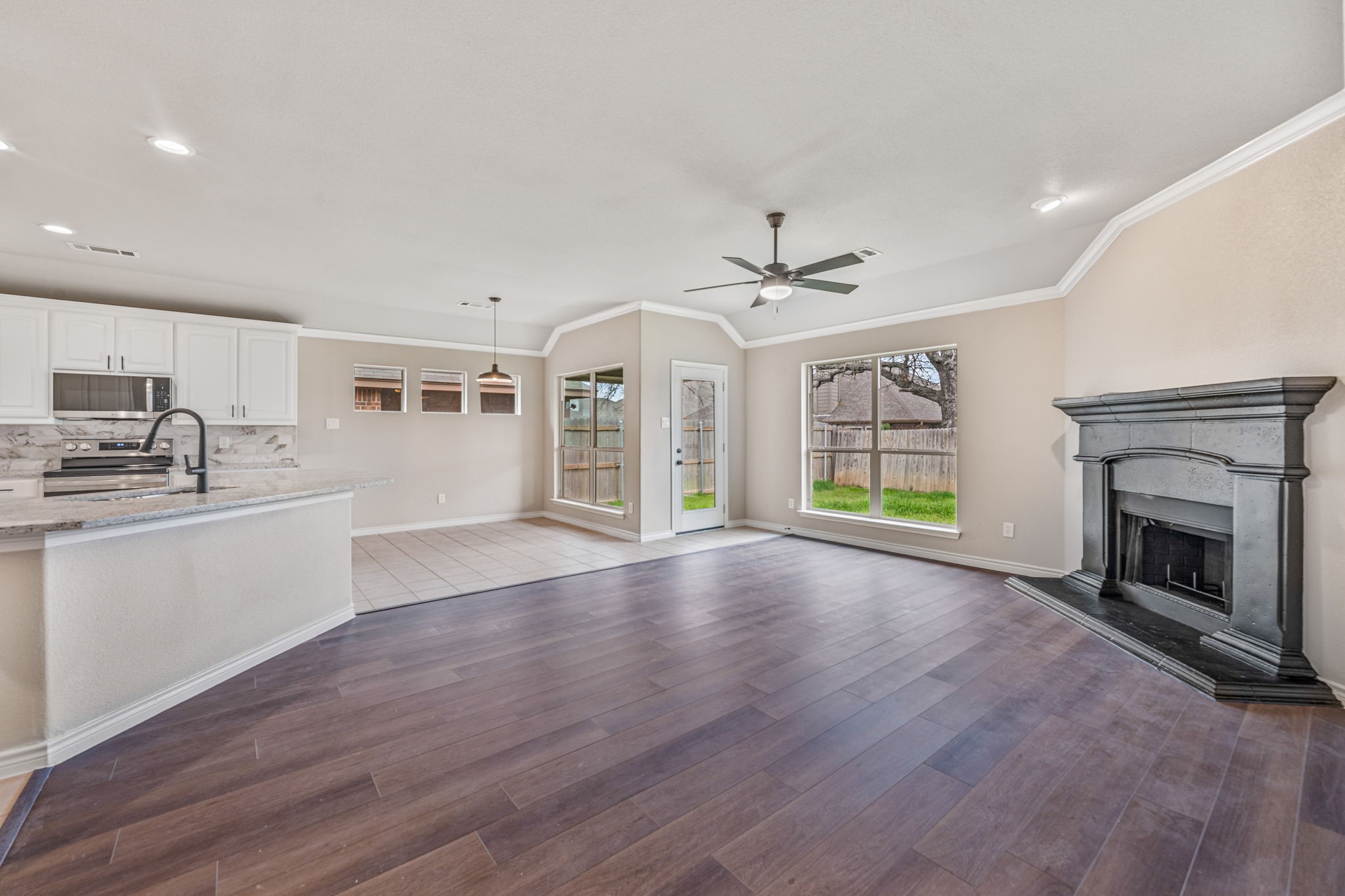 2213 Kaitlyn Drive Weatherford TX 76087