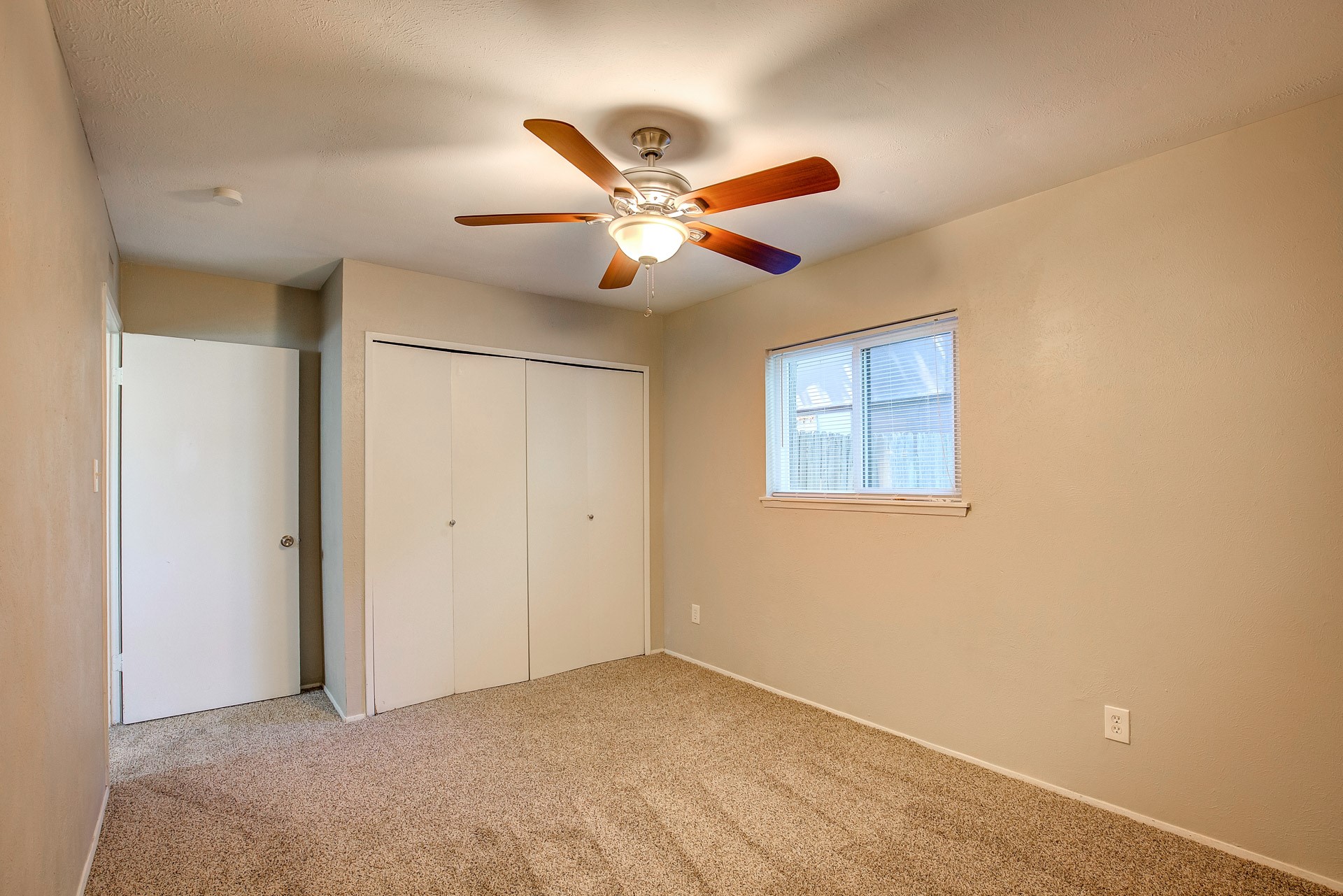 7801 Summerglen Road Fort Worth TX 76133
