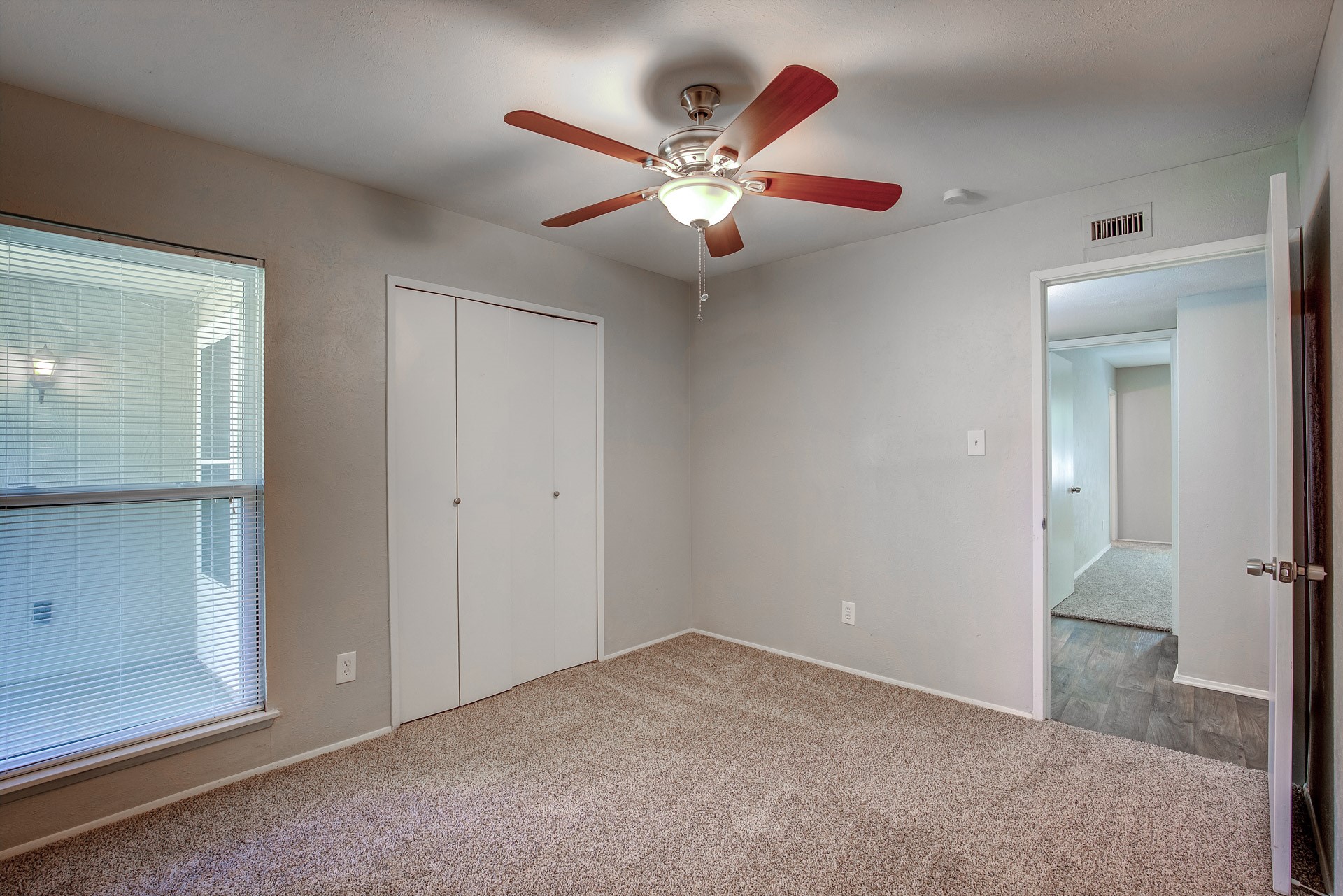 7801 Summerglen Road Fort Worth TX 76133