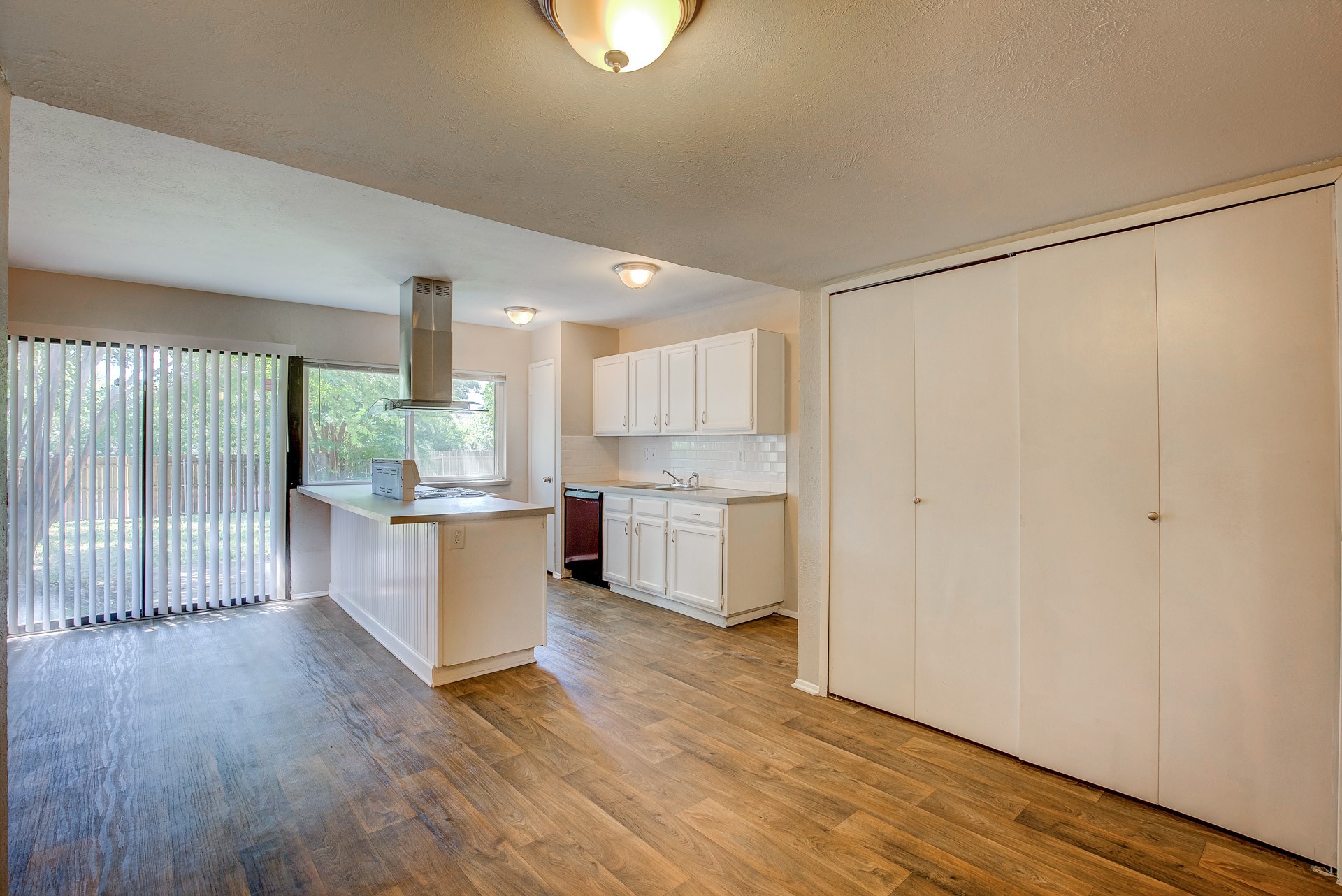 7801 Summerglen Road Fort Worth TX 76133