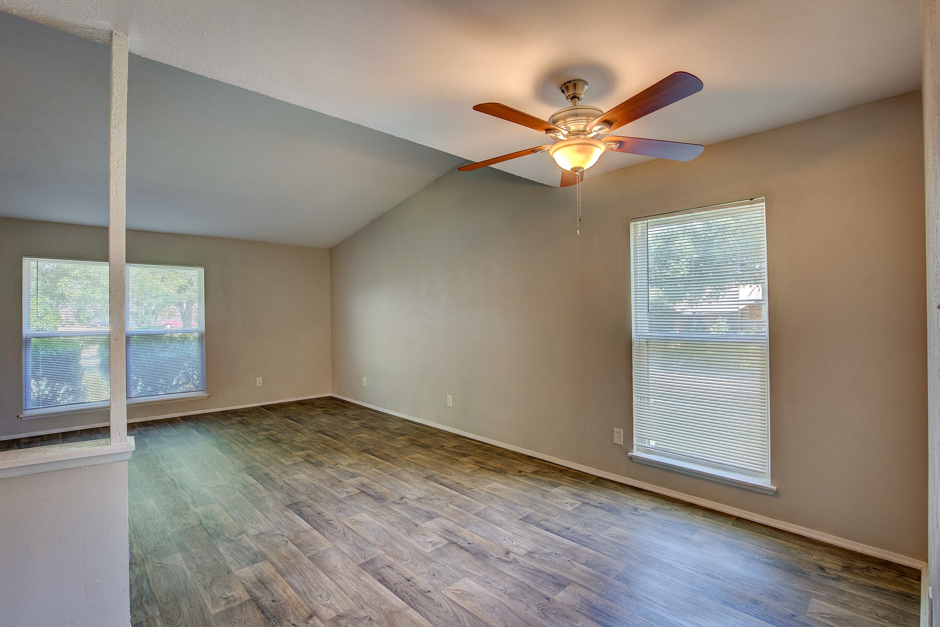7801 Summerglen Road Fort Worth TX 76133
