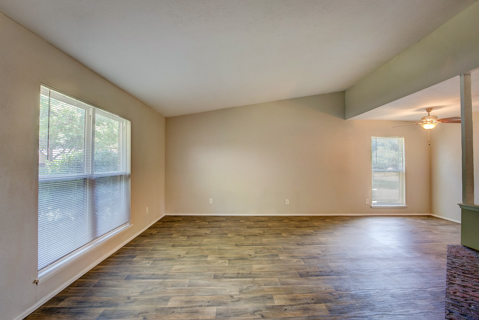 7801 Summerglen Road Fort Worth TX 76133