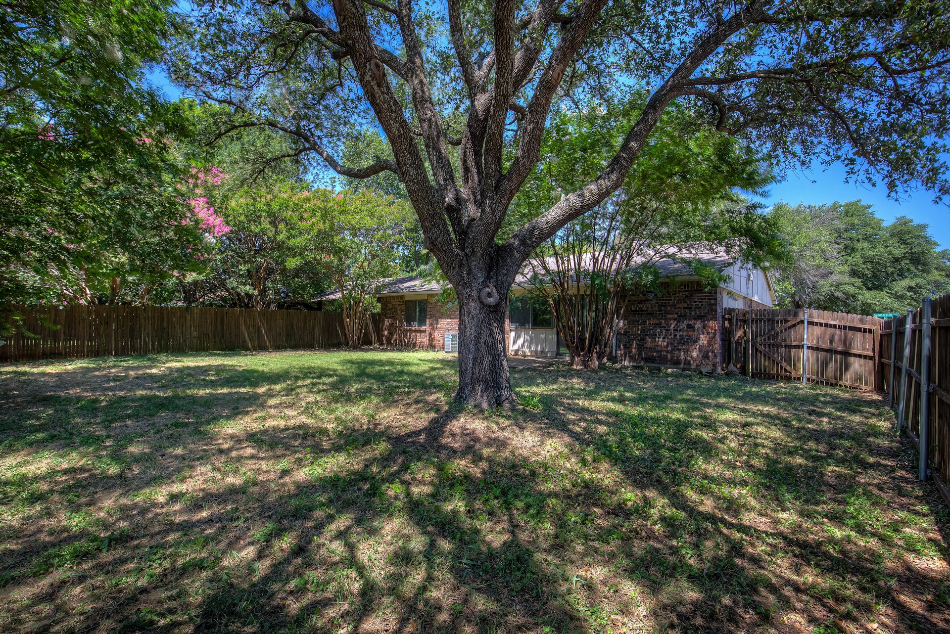 7801 Summerglen Road Fort Worth TX 76133