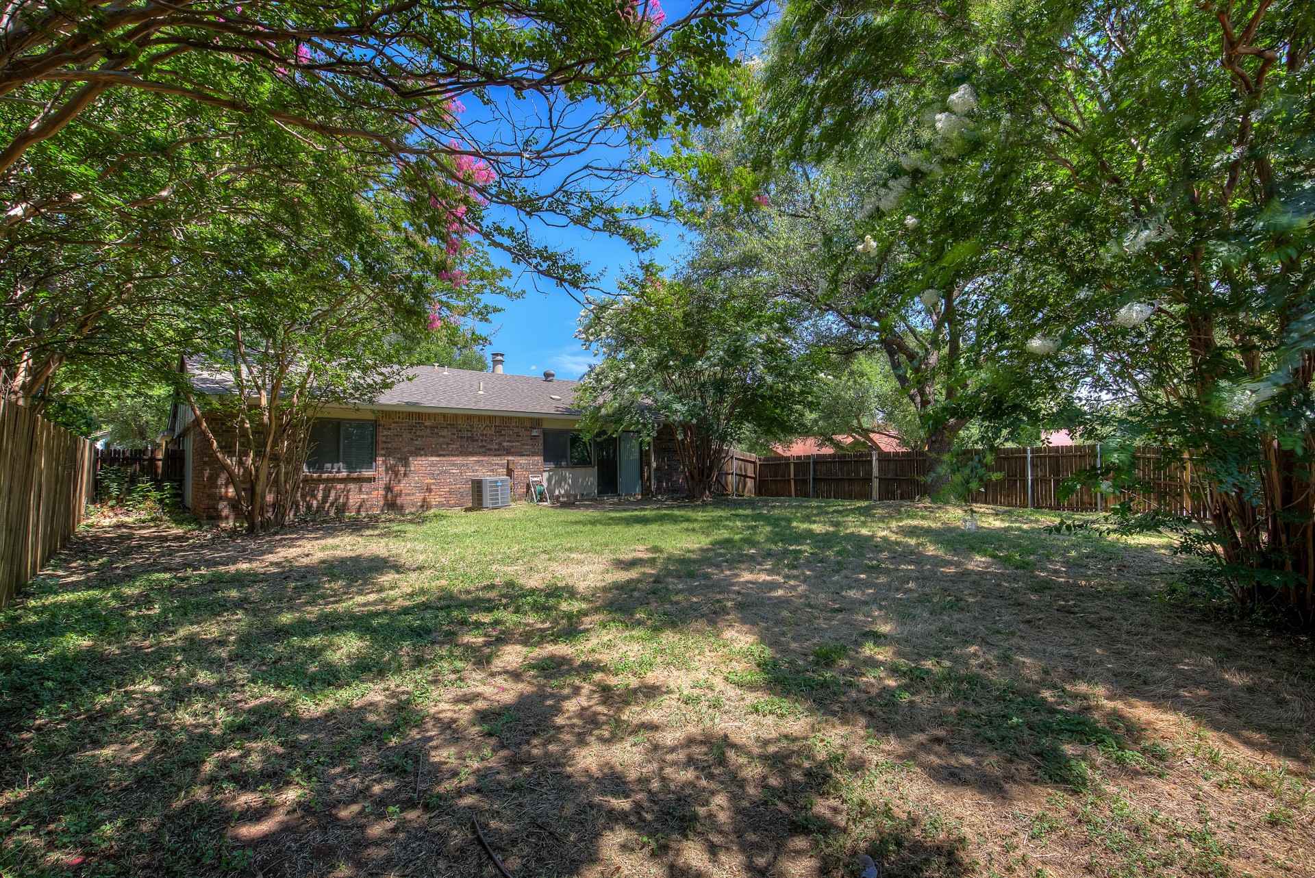 7801 Summerglen Road Fort Worth TX 76133
