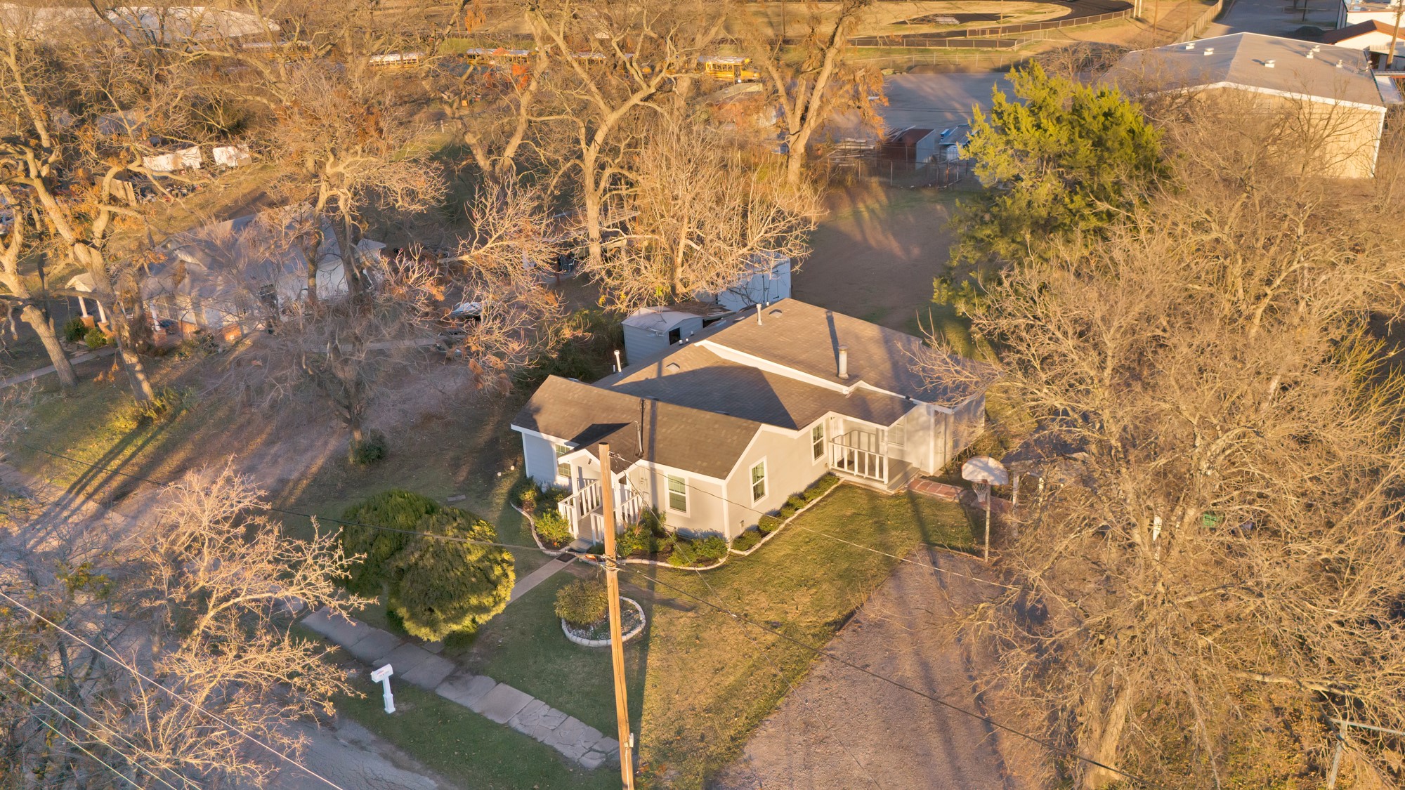 209 N Texas Street Celina TX 75009