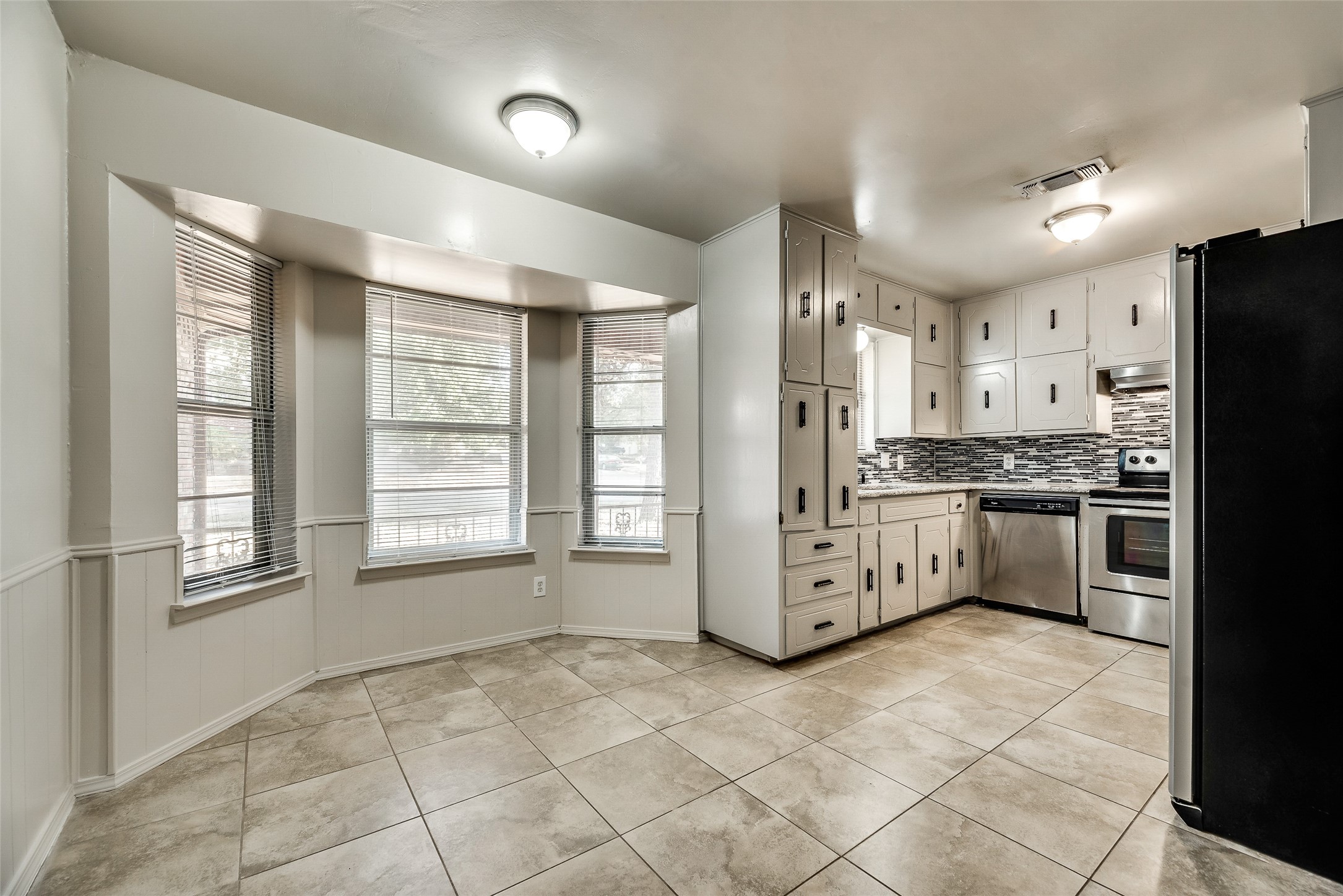 8113 Starnes Road North Richland Hills TX 76182
