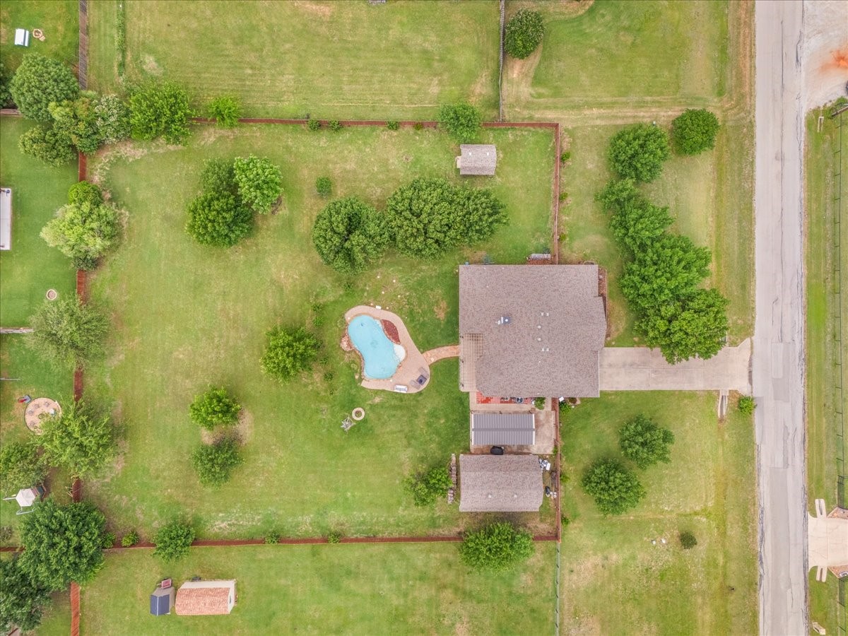 213 January Lane Ponder TX 76259