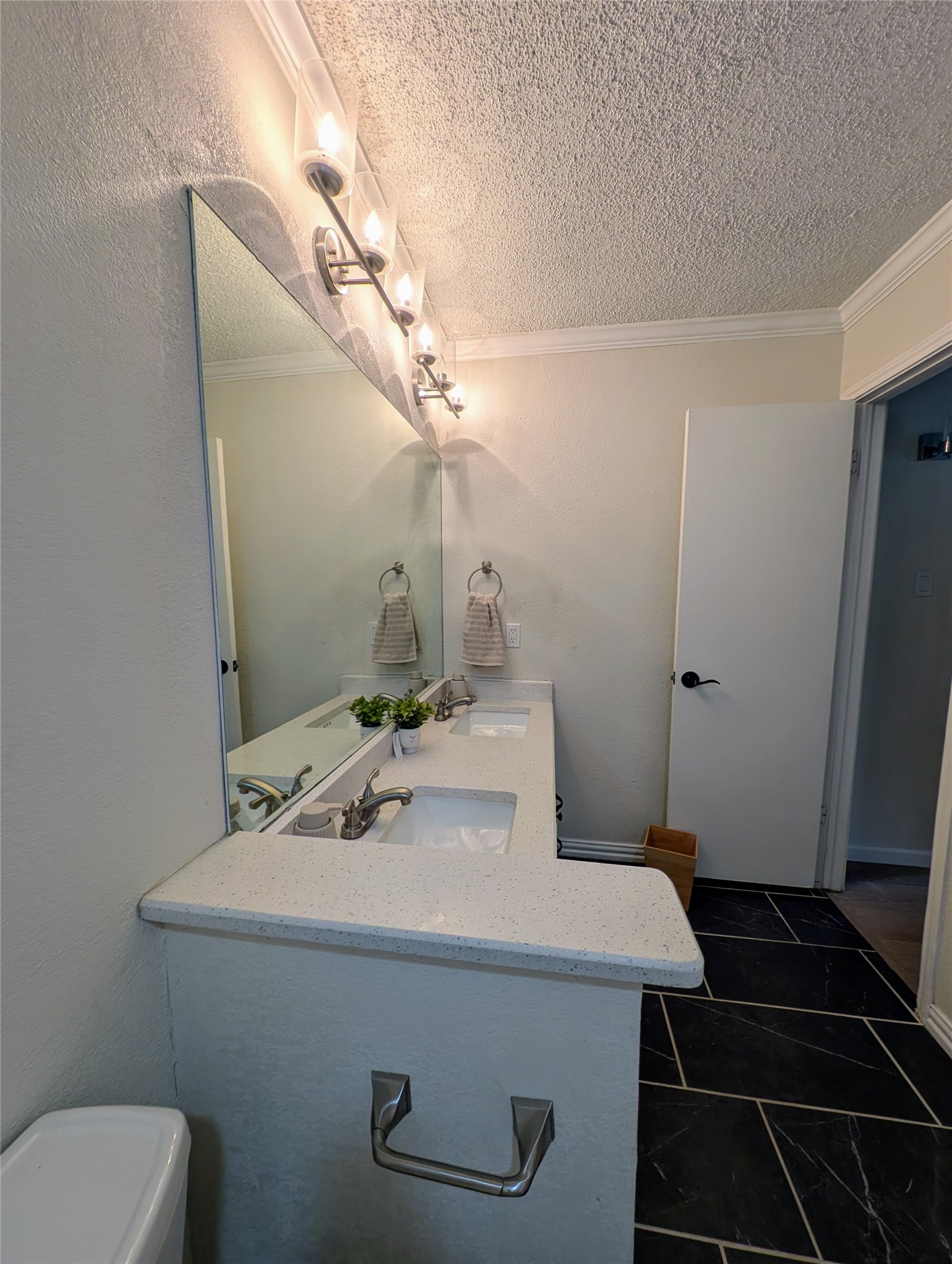 1101 Calico Lane Arlington TX 76011