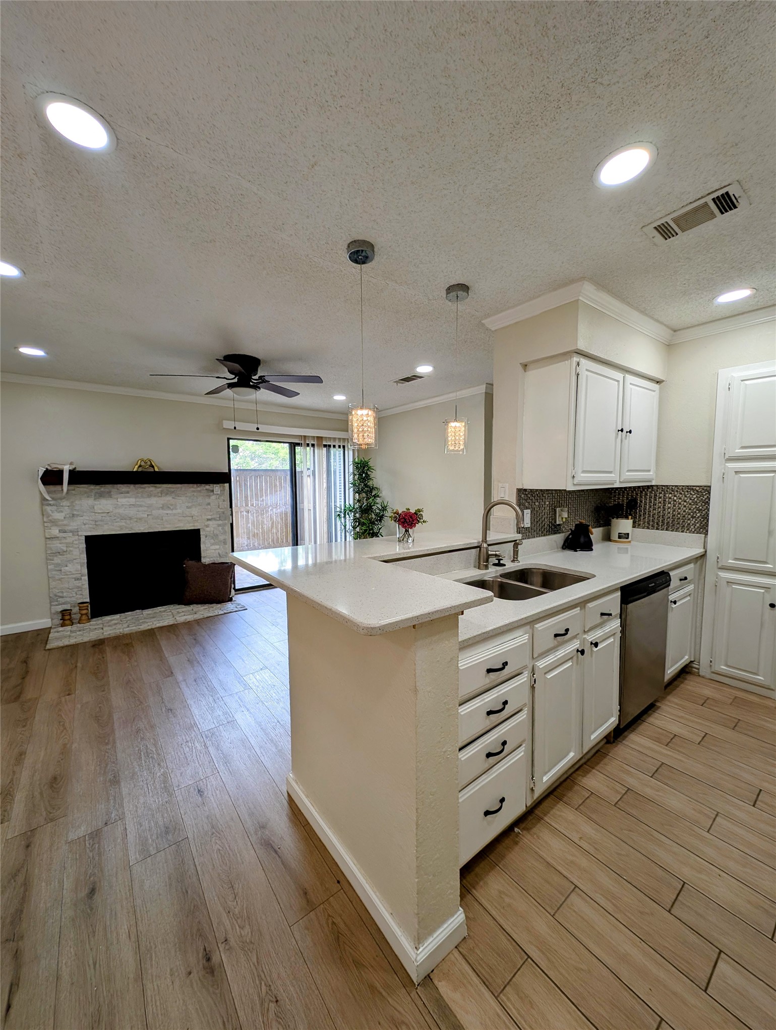 1101 Calico Lane Arlington TX 76011