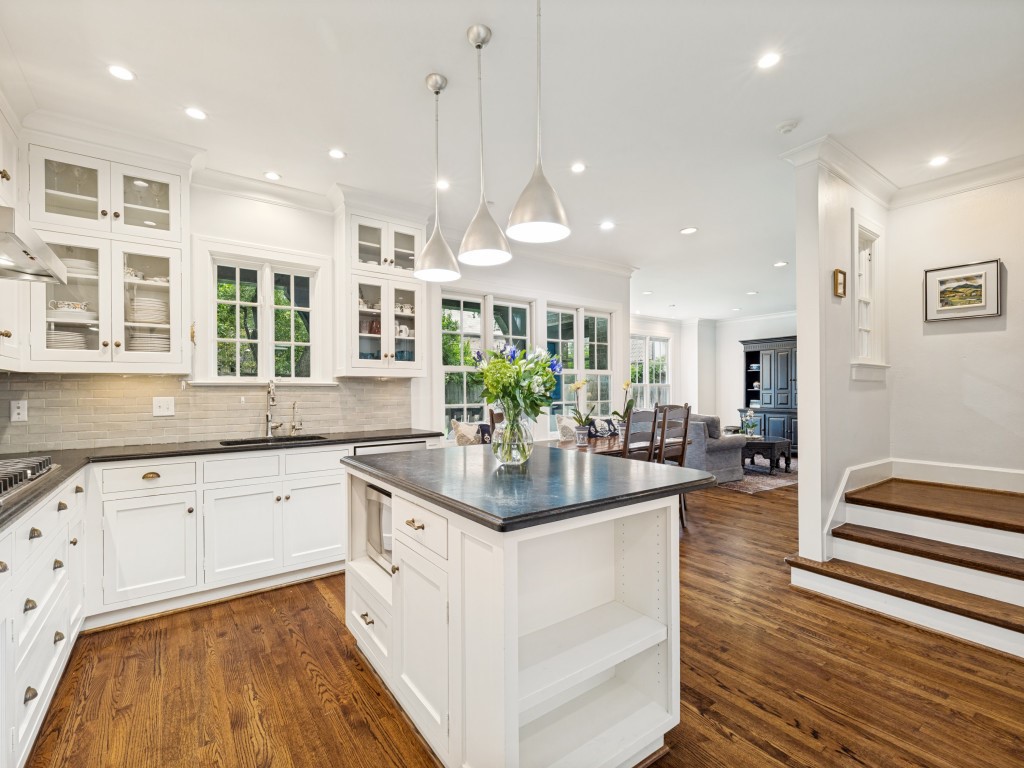 4352 Livingston Avenue Highland Park TX 75205