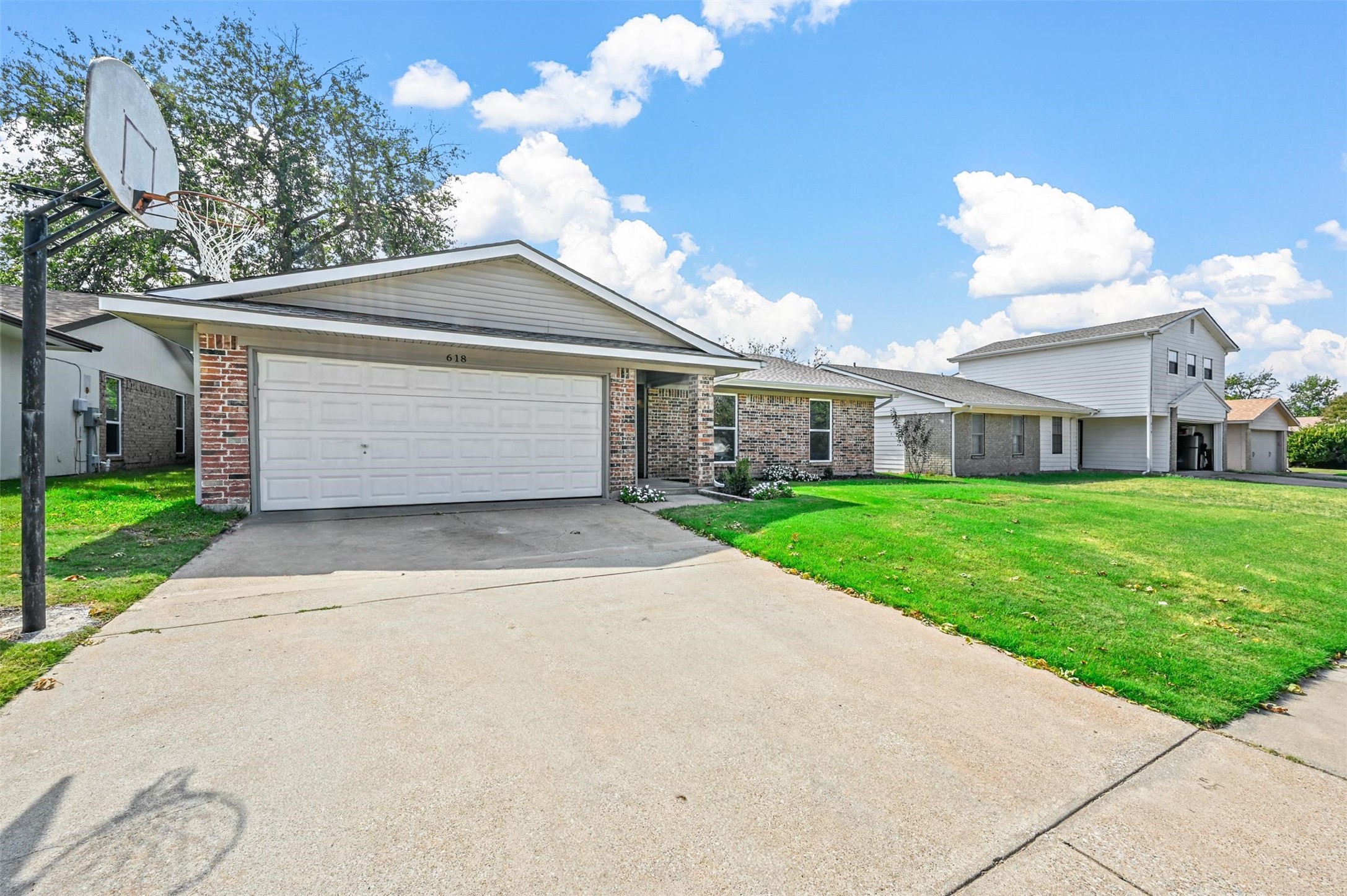 618 Shadyglen Drive Allen TX 75002