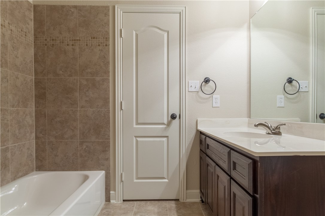 1805 Desoto Drive Mckinney TX 75072