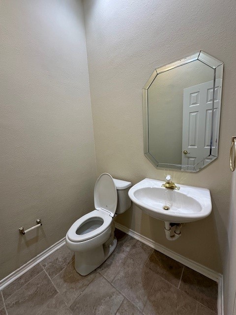 6060 Thursby Avenue Dallas TX 75252