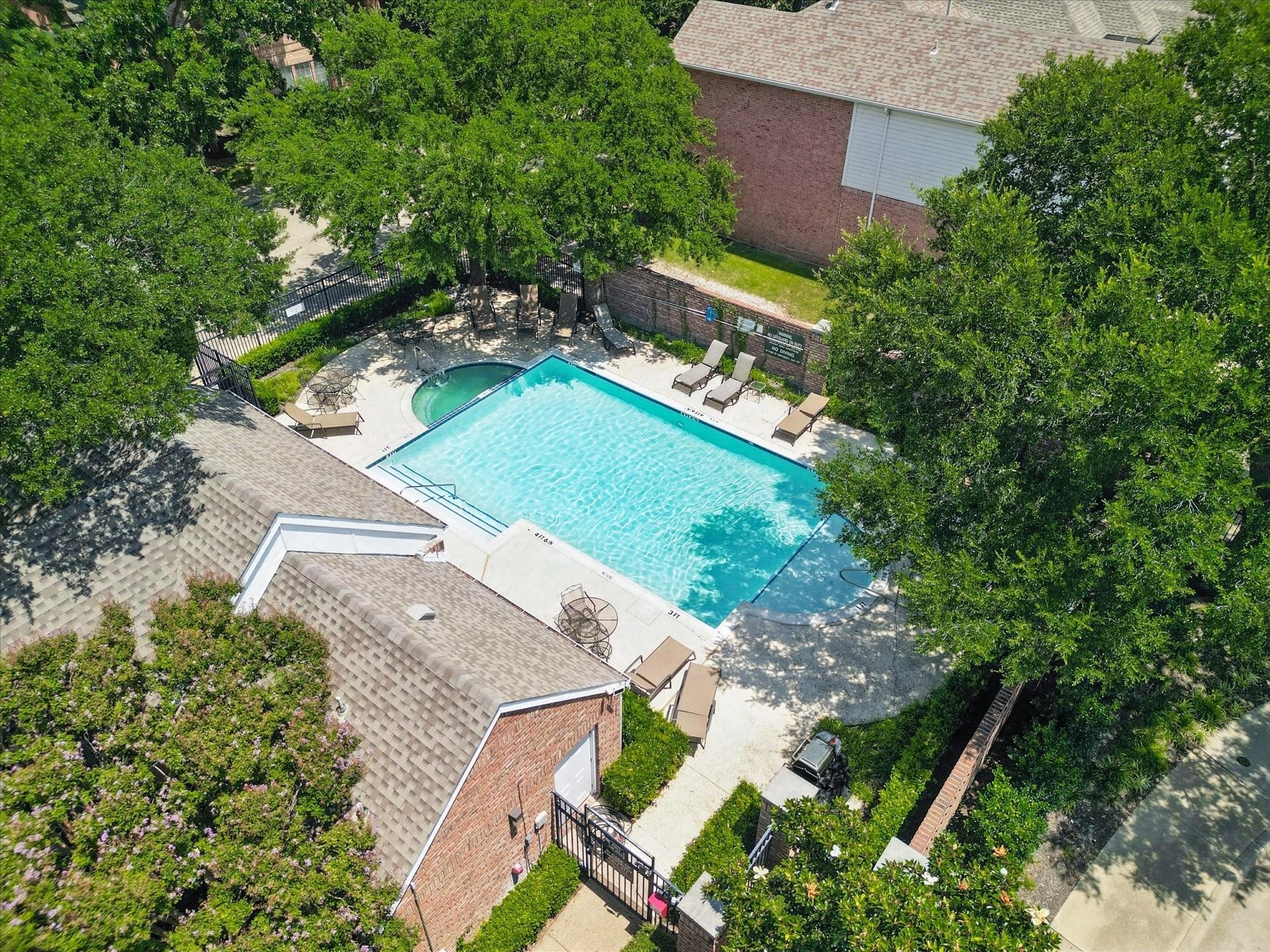 6060 Thursby Avenue Dallas TX 75252