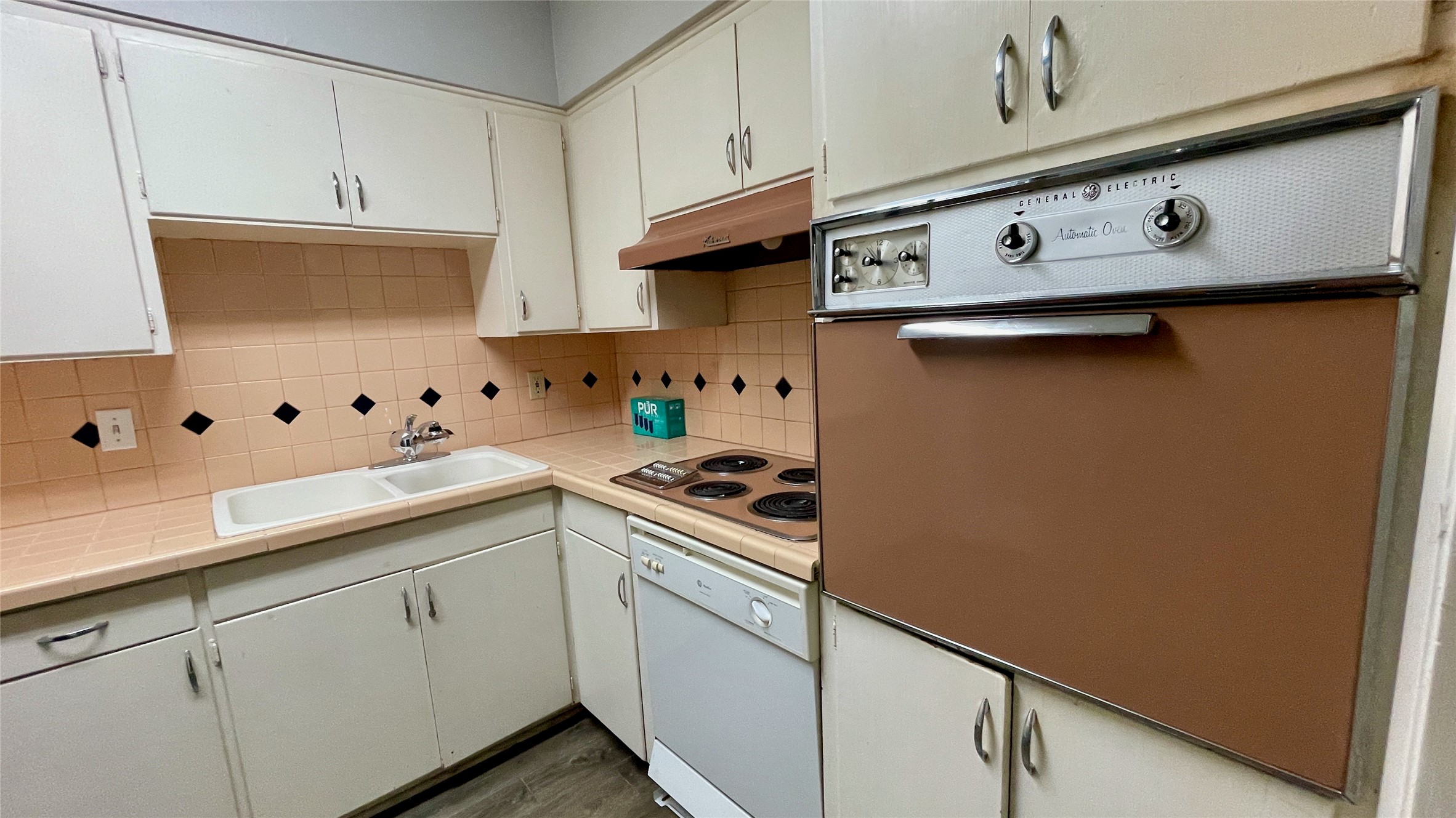 3215 Douglas Street Dallas TX 75219