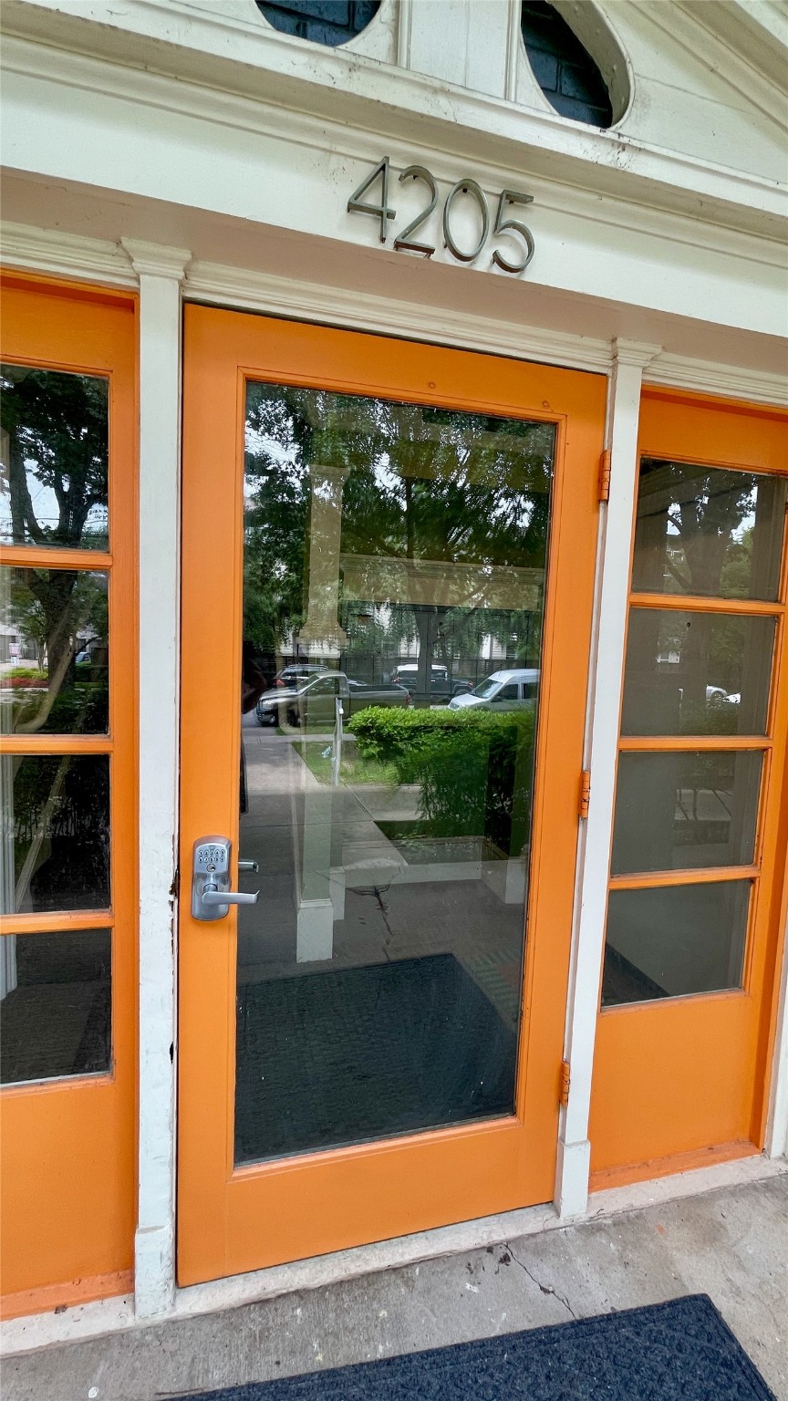 3215 Douglas Street Dallas TX 75219