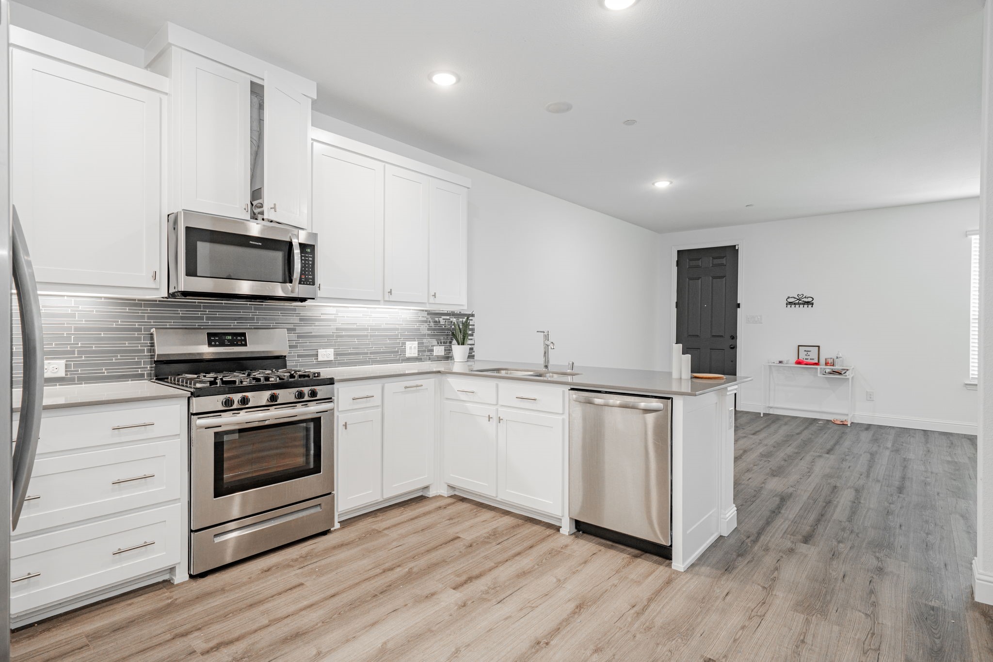 537 Parkside Drive Argyle TX 76226