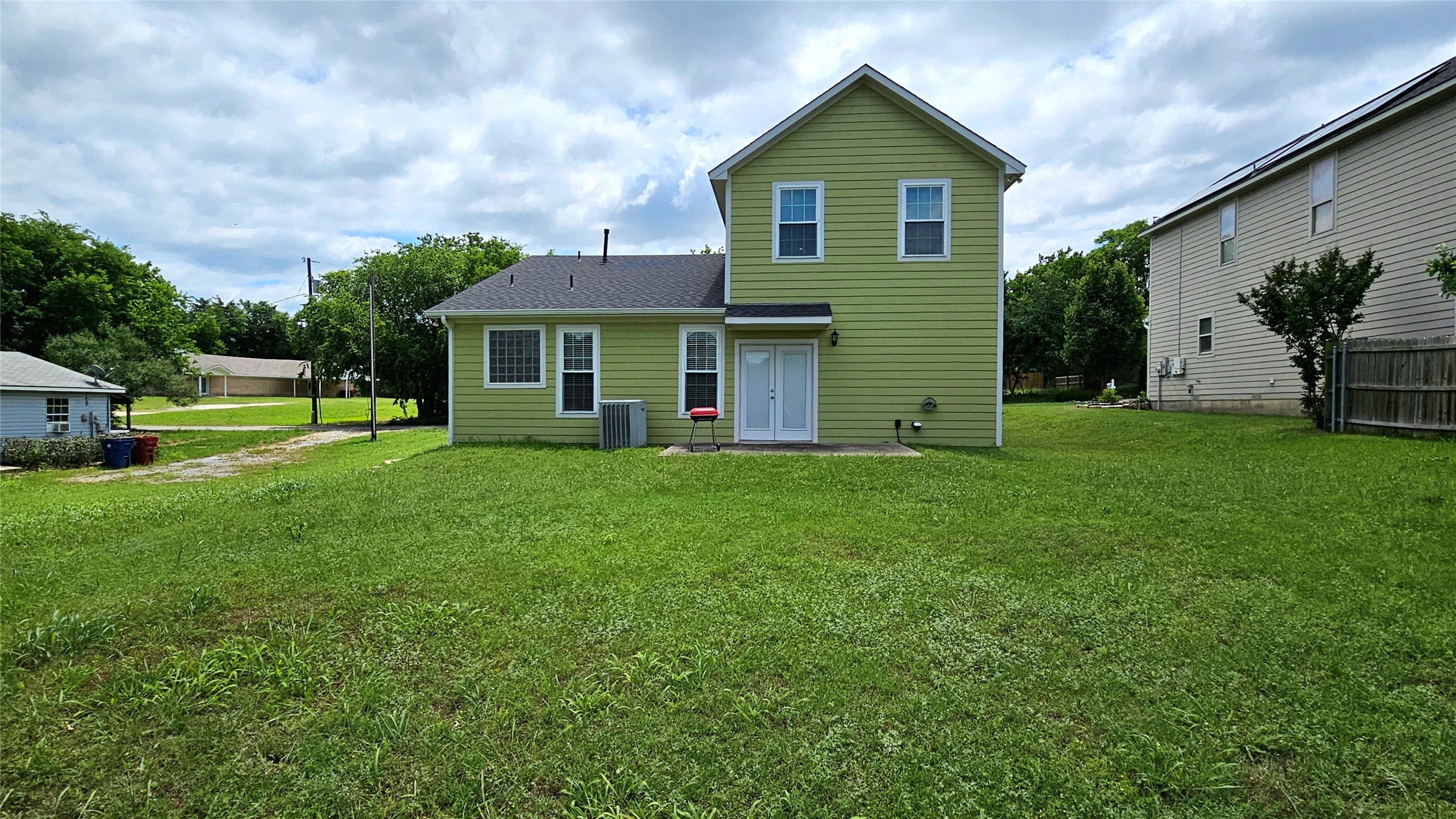 674 E Fulton Street Van Alstyne TX 75495