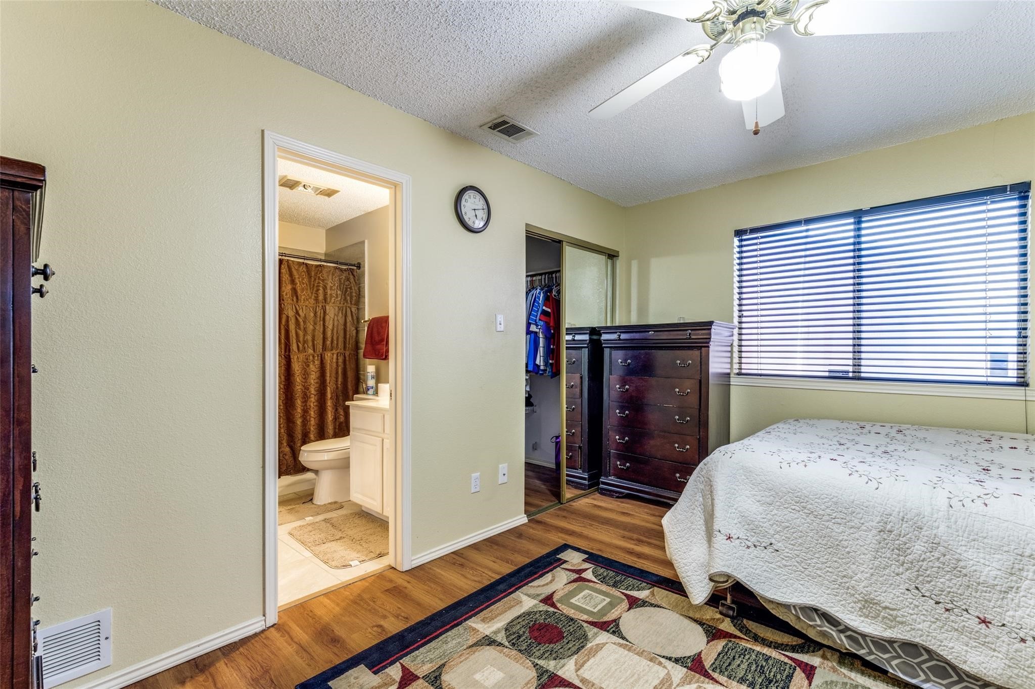 2123 Alto Avenue Carrollton TX 75007