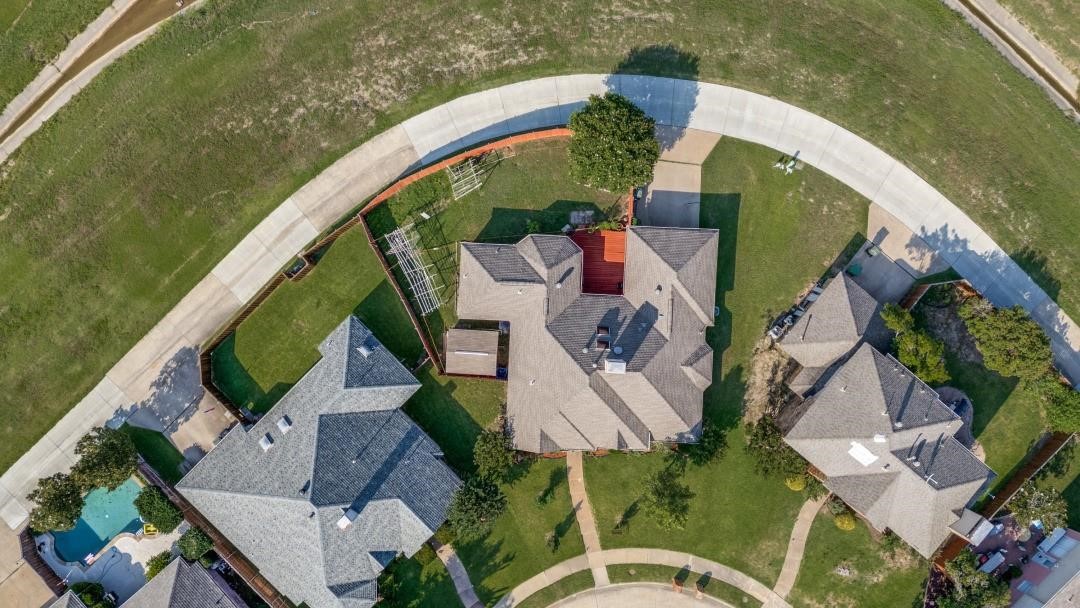 2123 Alto Avenue Carrollton TX 75007