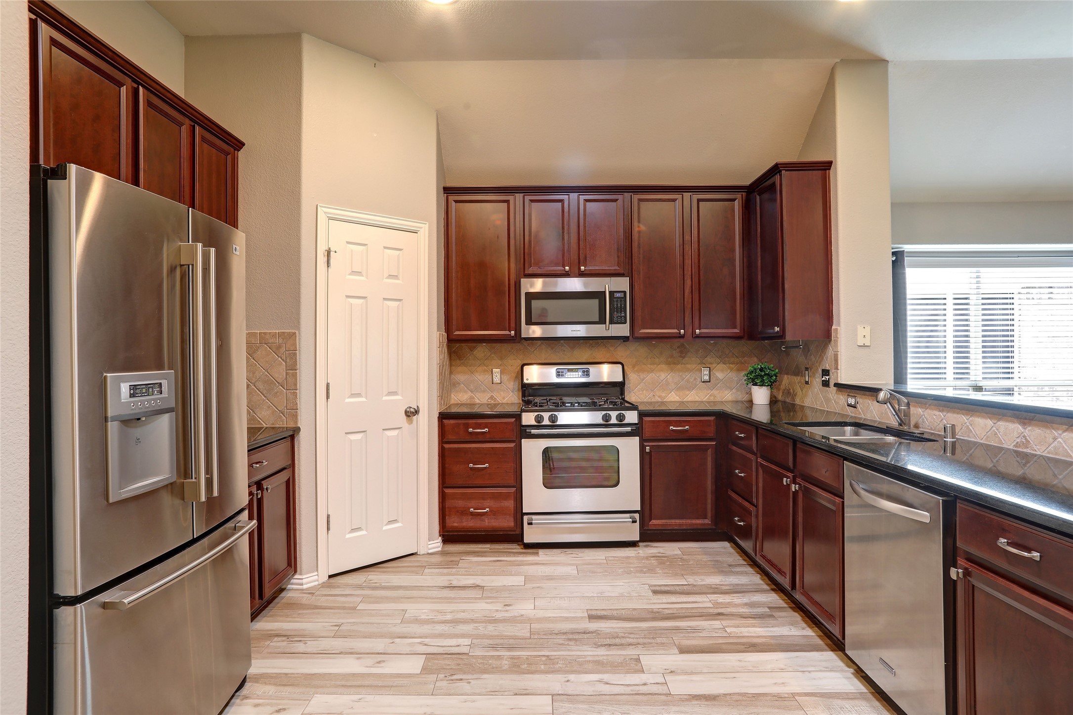 2804 Cascade Cove Drive Little Elm TX 75068