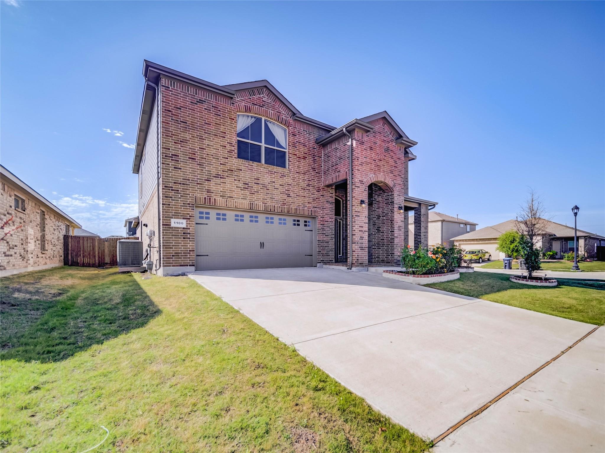 1100 Twin Brooks Lane Fort Worth TX 76177