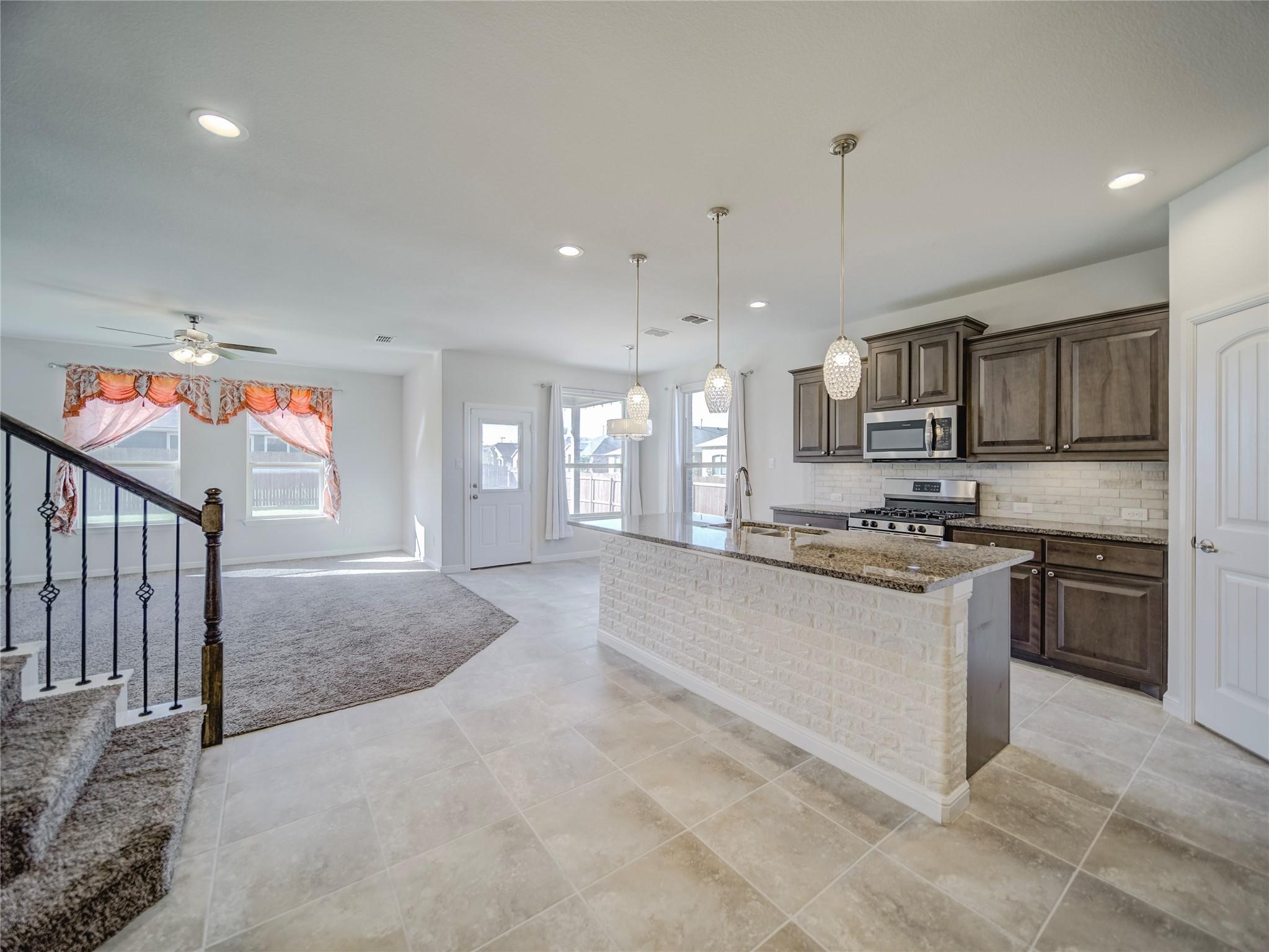 1100 Twin Brooks Lane Fort Worth TX 76177