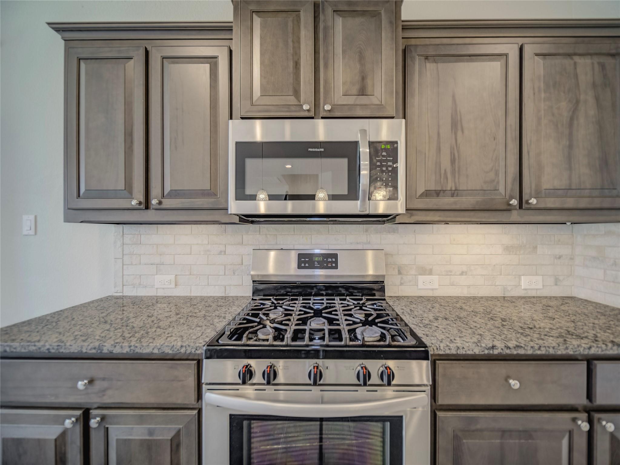 1100 Twin Brooks Lane Fort Worth TX 76177