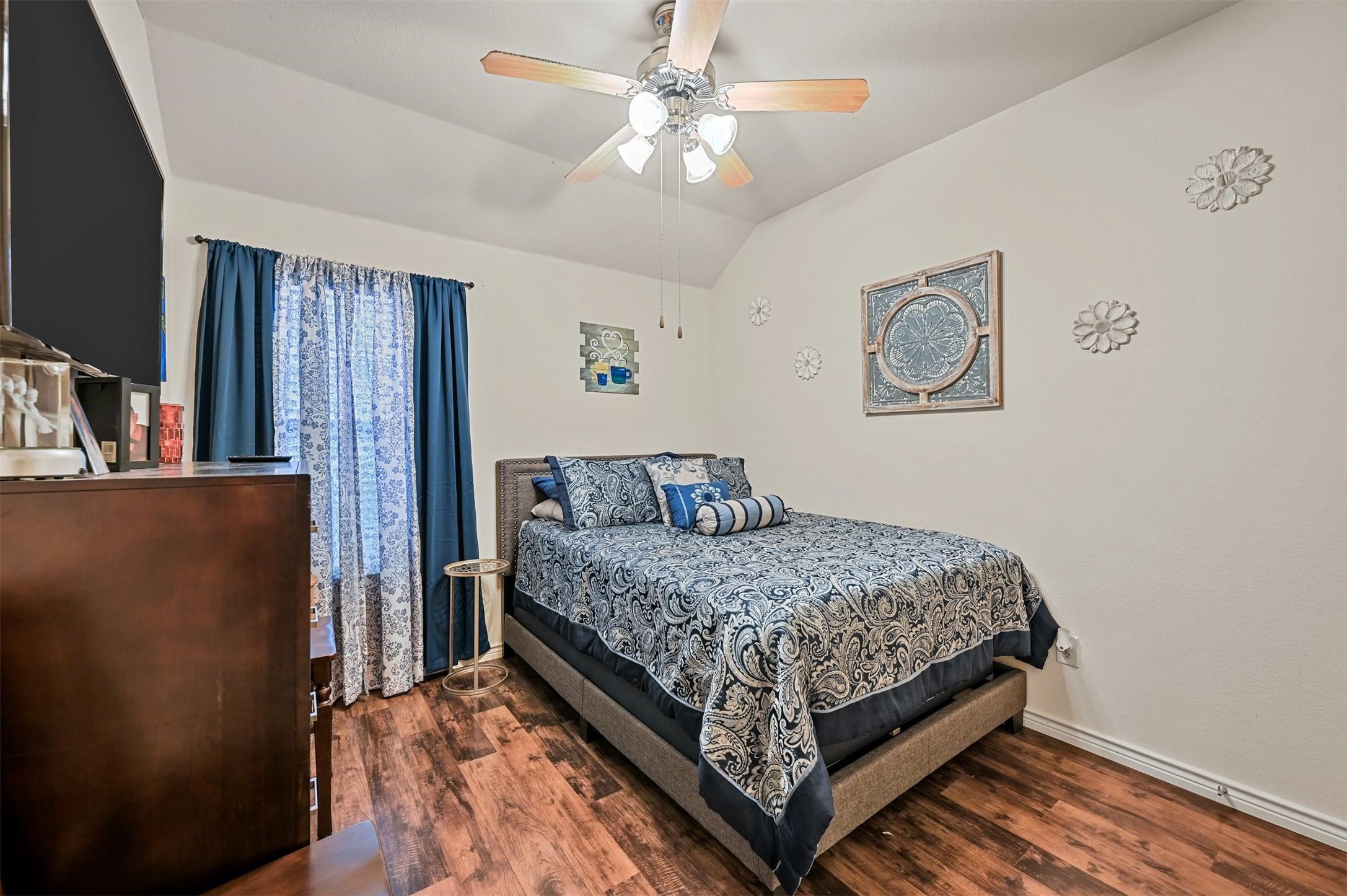 3505 Versante Drive Bedford TX 76021