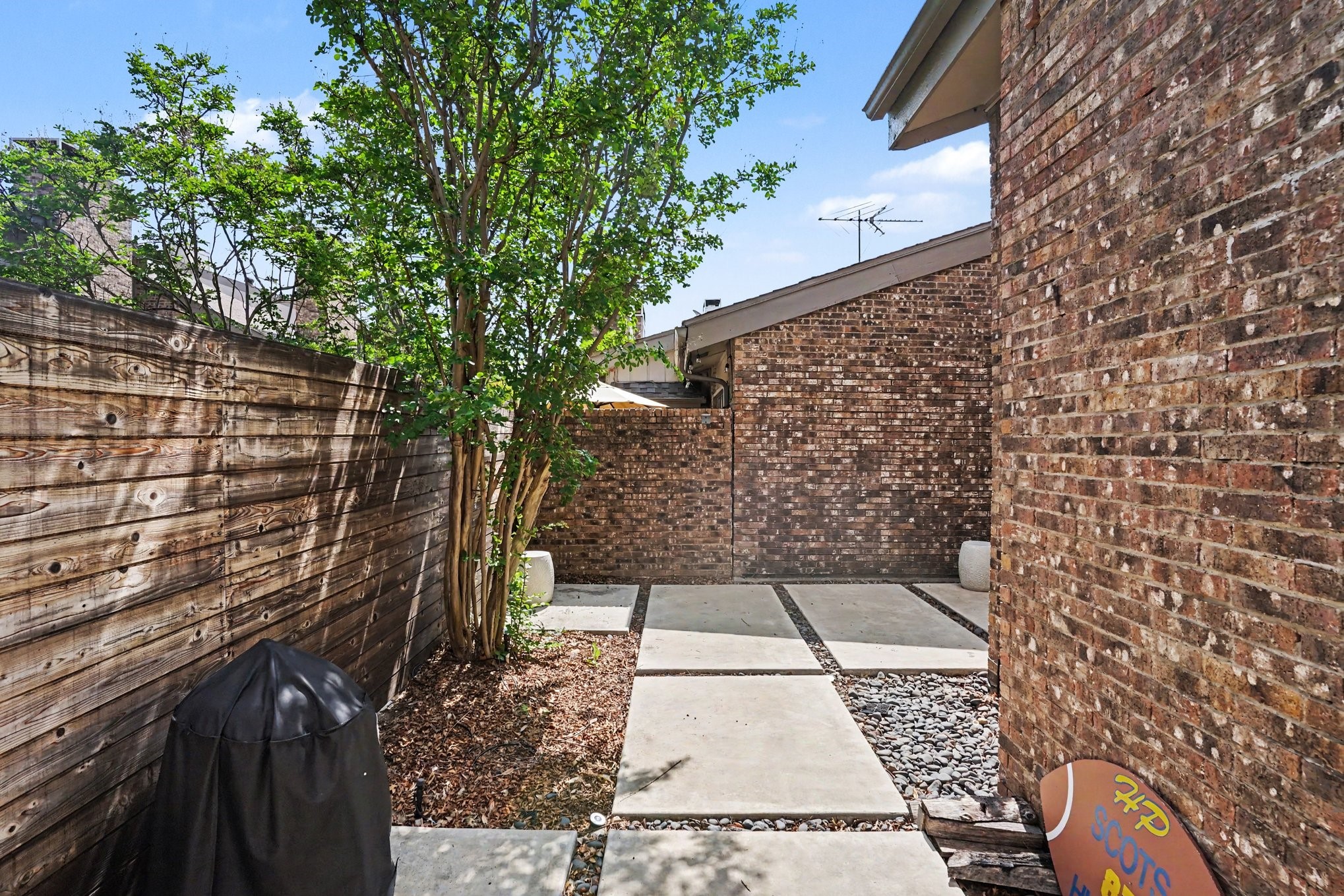12368 Montego Plaza Dallas TX 75230