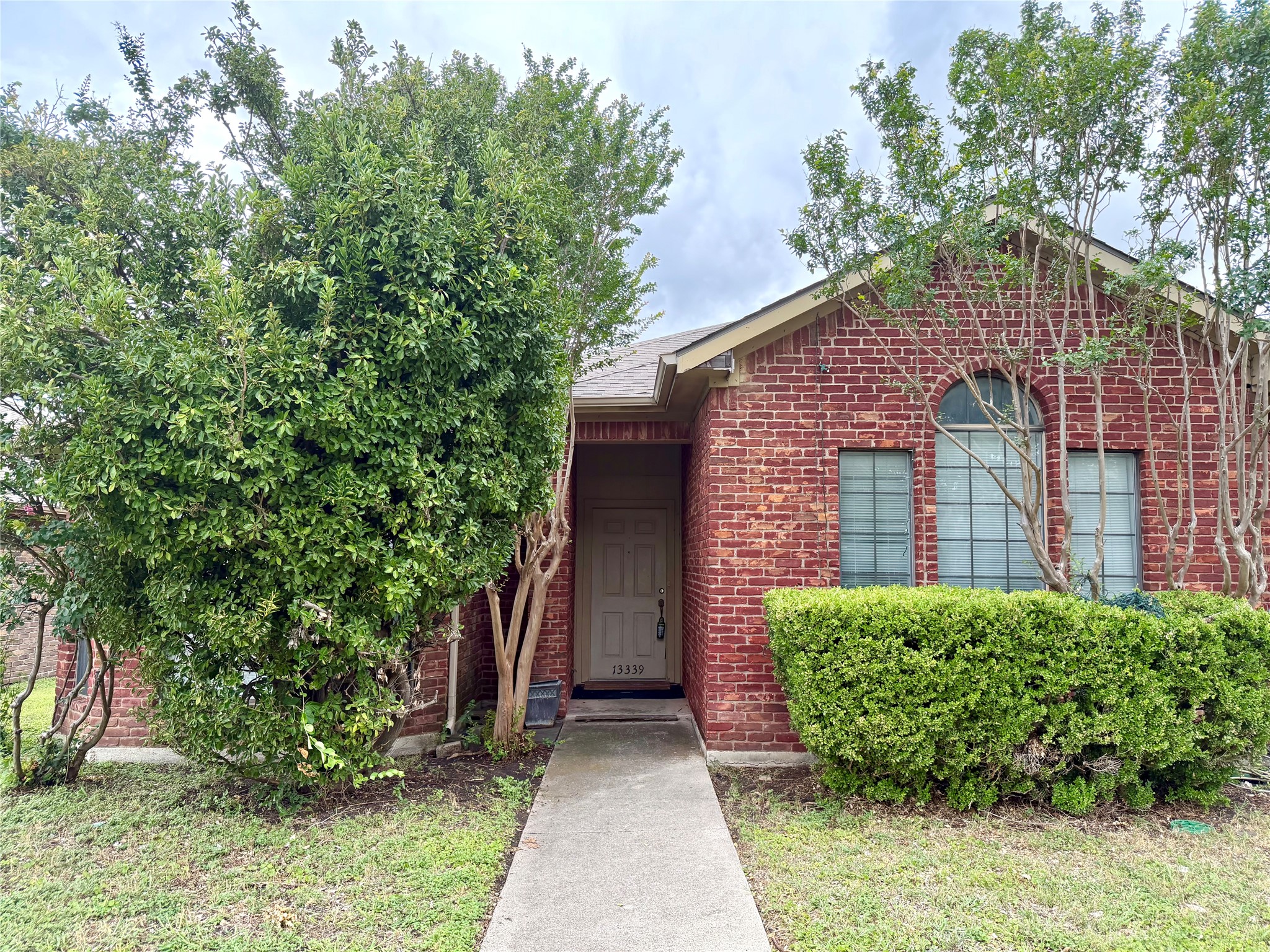 13339 Fall Manor Drive Dallas TX 75243