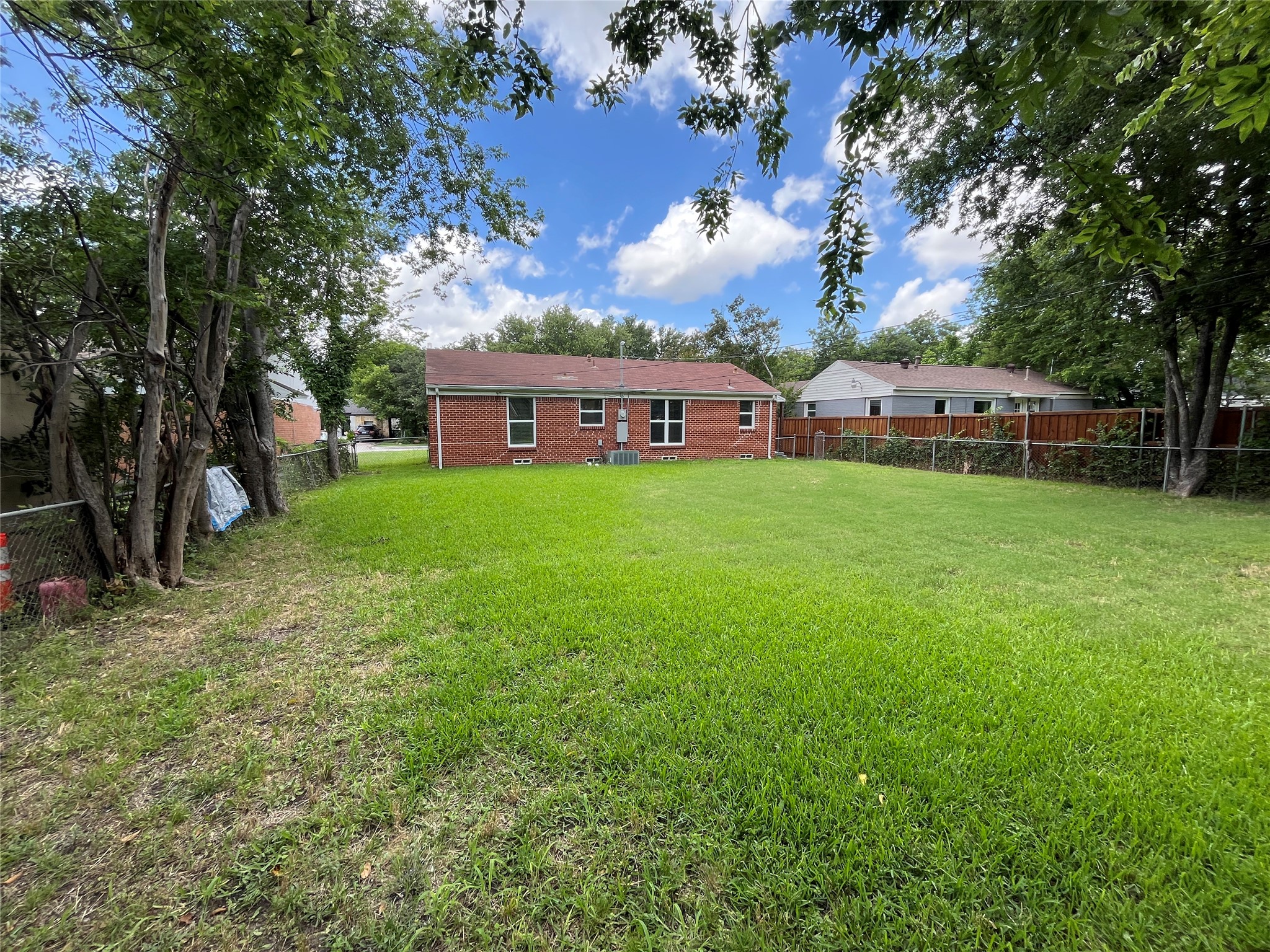 10608 Cayuga Drive Dallas TX 75228
