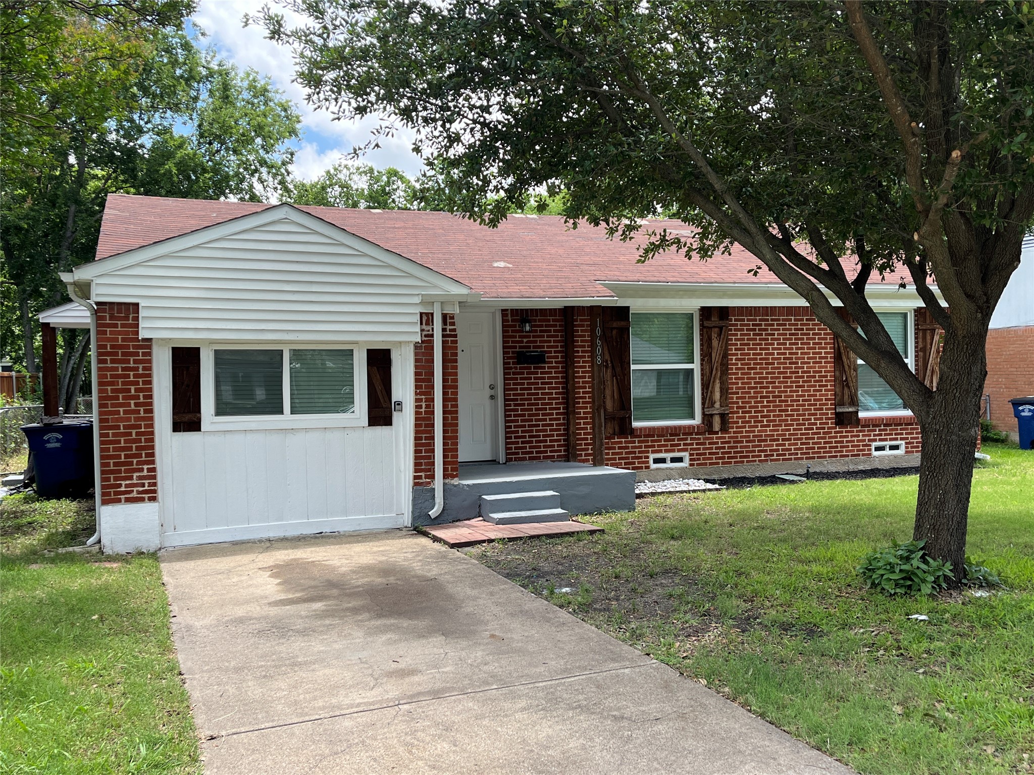 10608 Cayuga Drive Dallas TX 75228