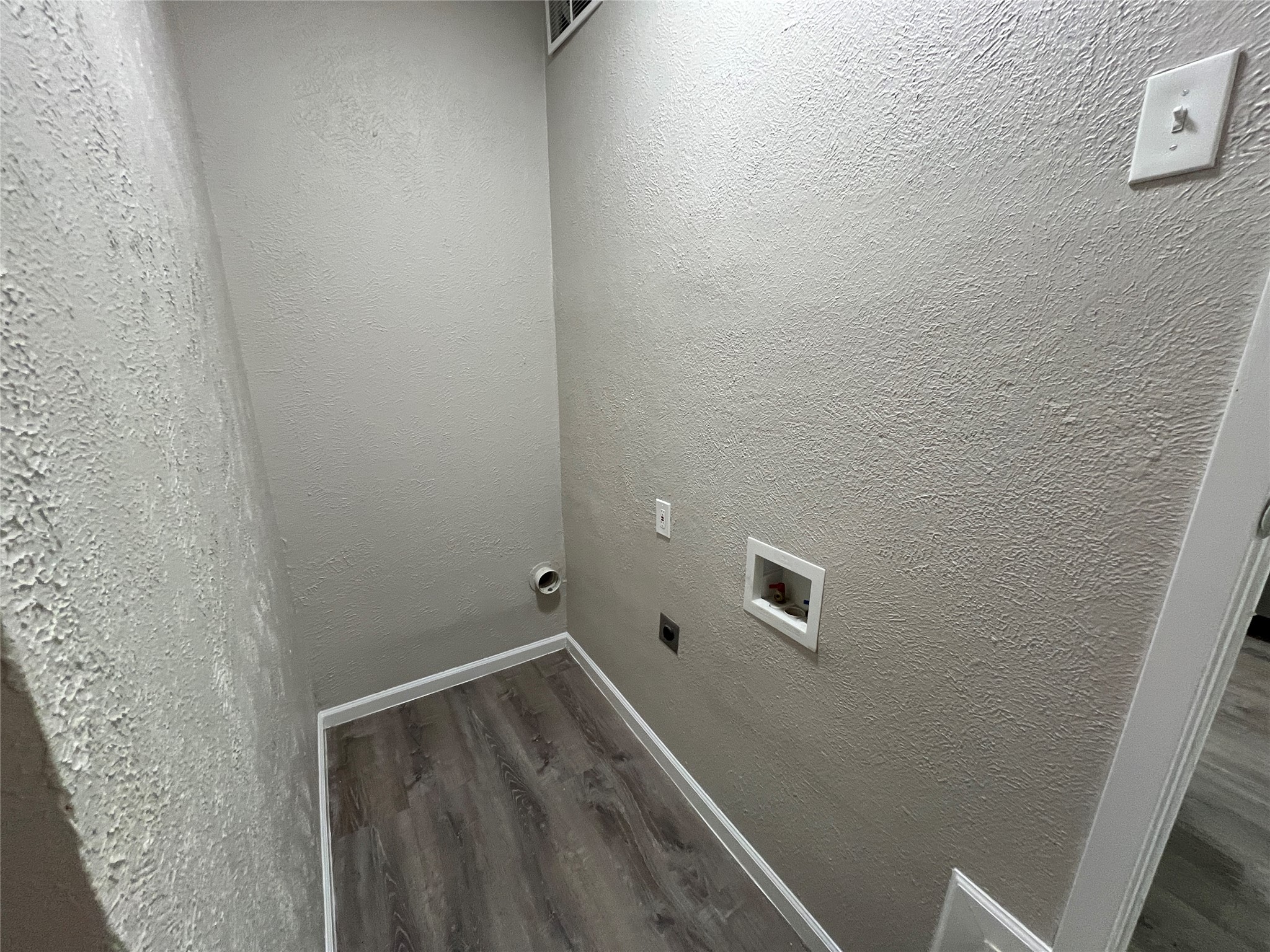 10608 Cayuga Drive Dallas TX 75228