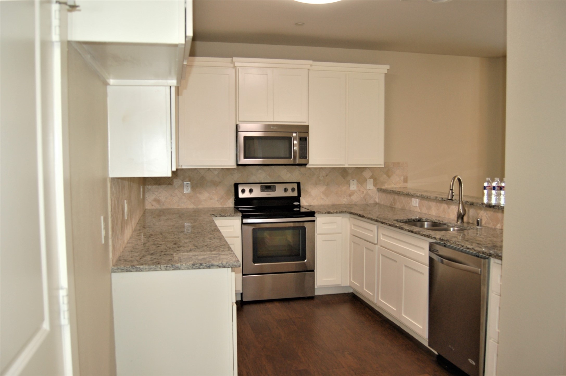 213 Lily Lane Lewisville TX 75057