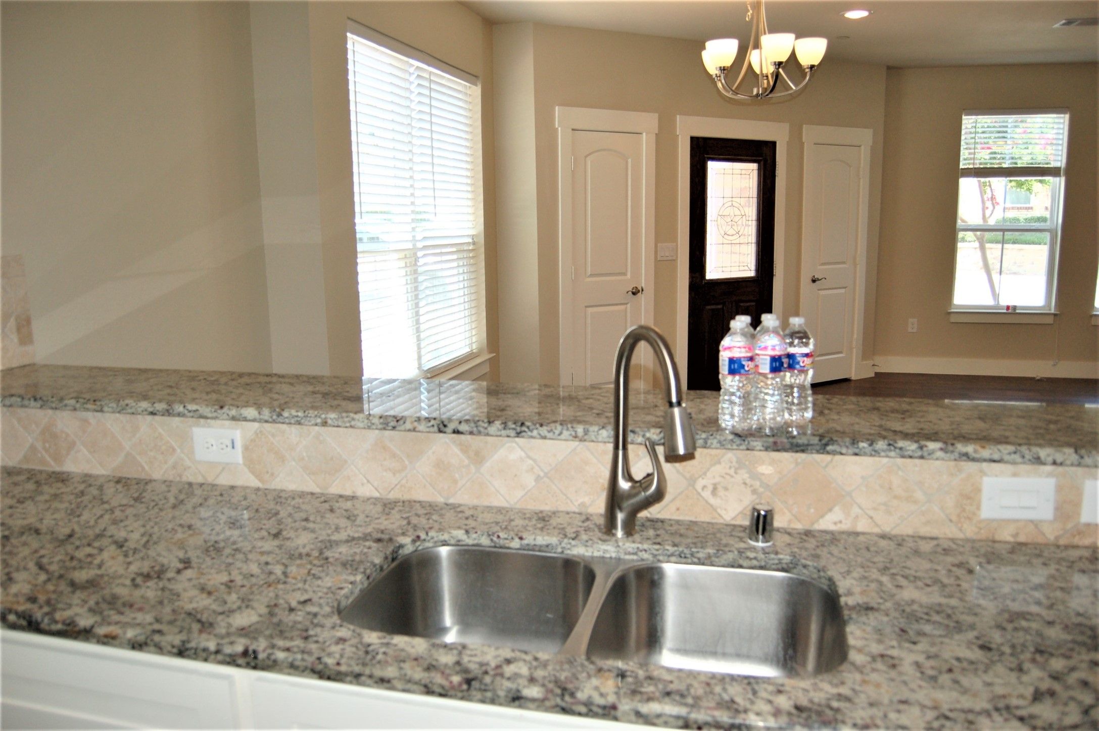 213 Lily Lane Lewisville TX 75057