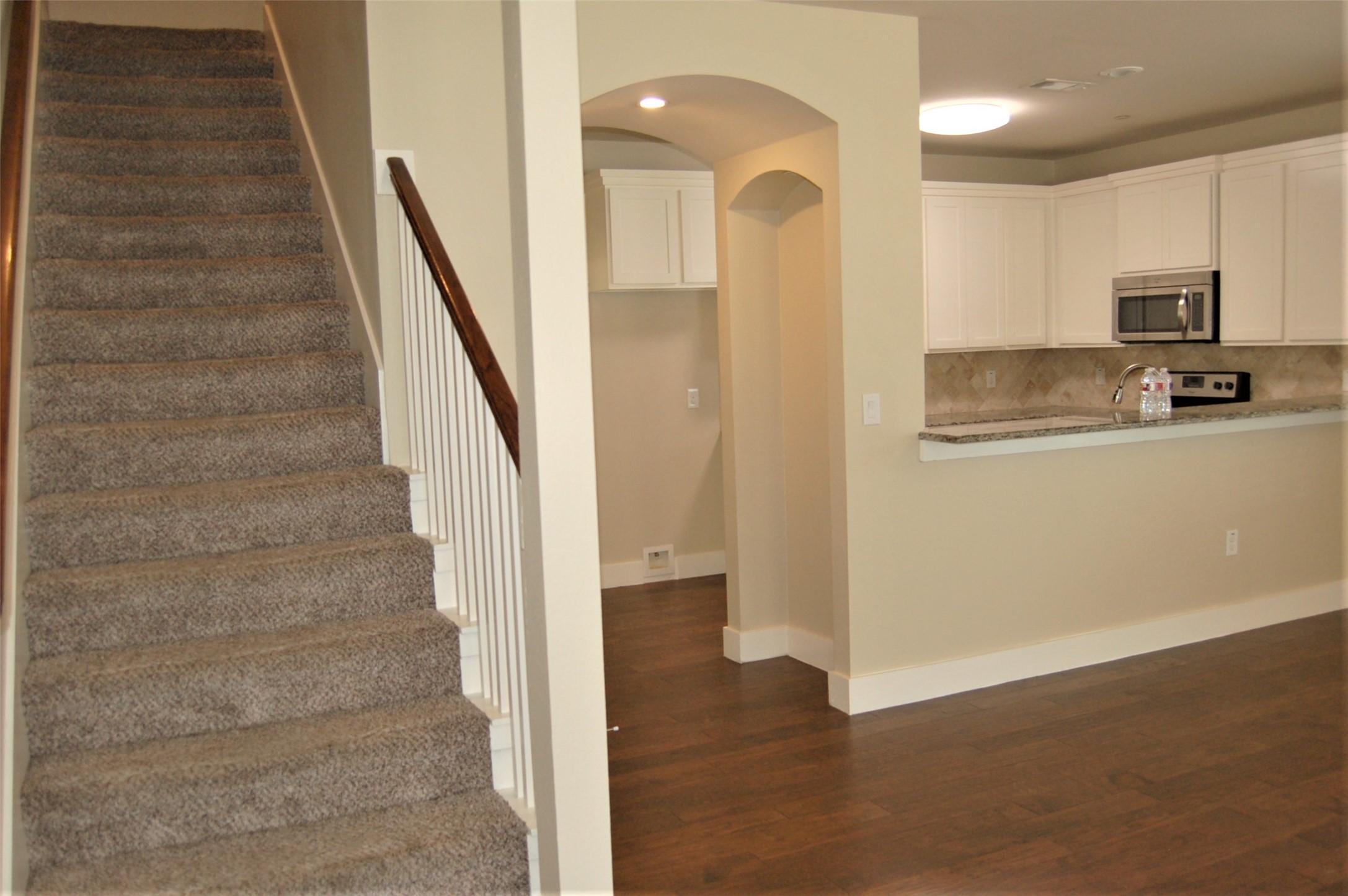 213 Lily Lane Lewisville TX 75057
